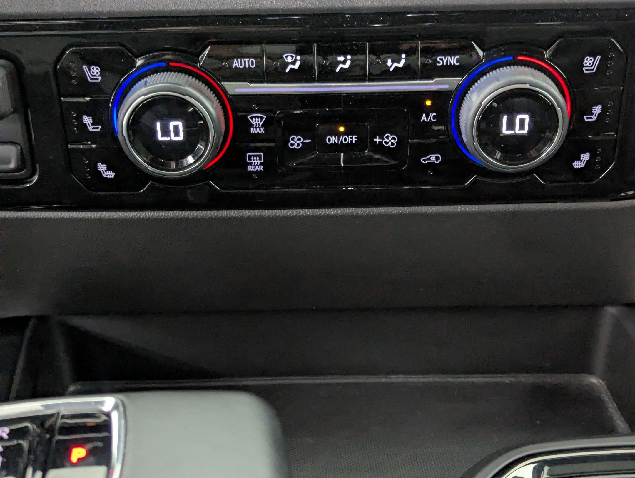 2025 Chevrolet Silverado 1500 ZR2 - Photo 27