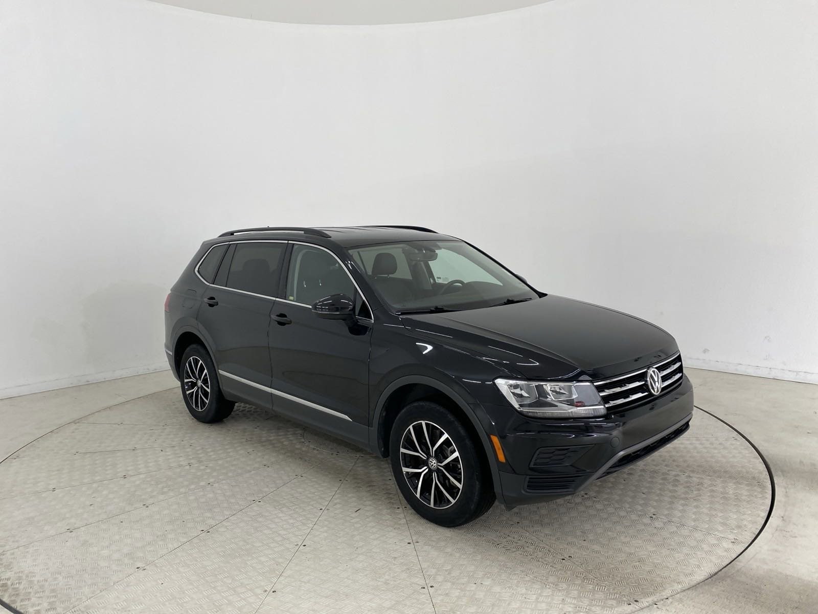 Used 2021 Volkswagen Tiguan SE with VIN 3VV3B7AXXMM140153 for sale in Charlotte, NC