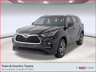 Used 2023 Toyota Highlander XLE SUV for sale in Charlotte, NC
