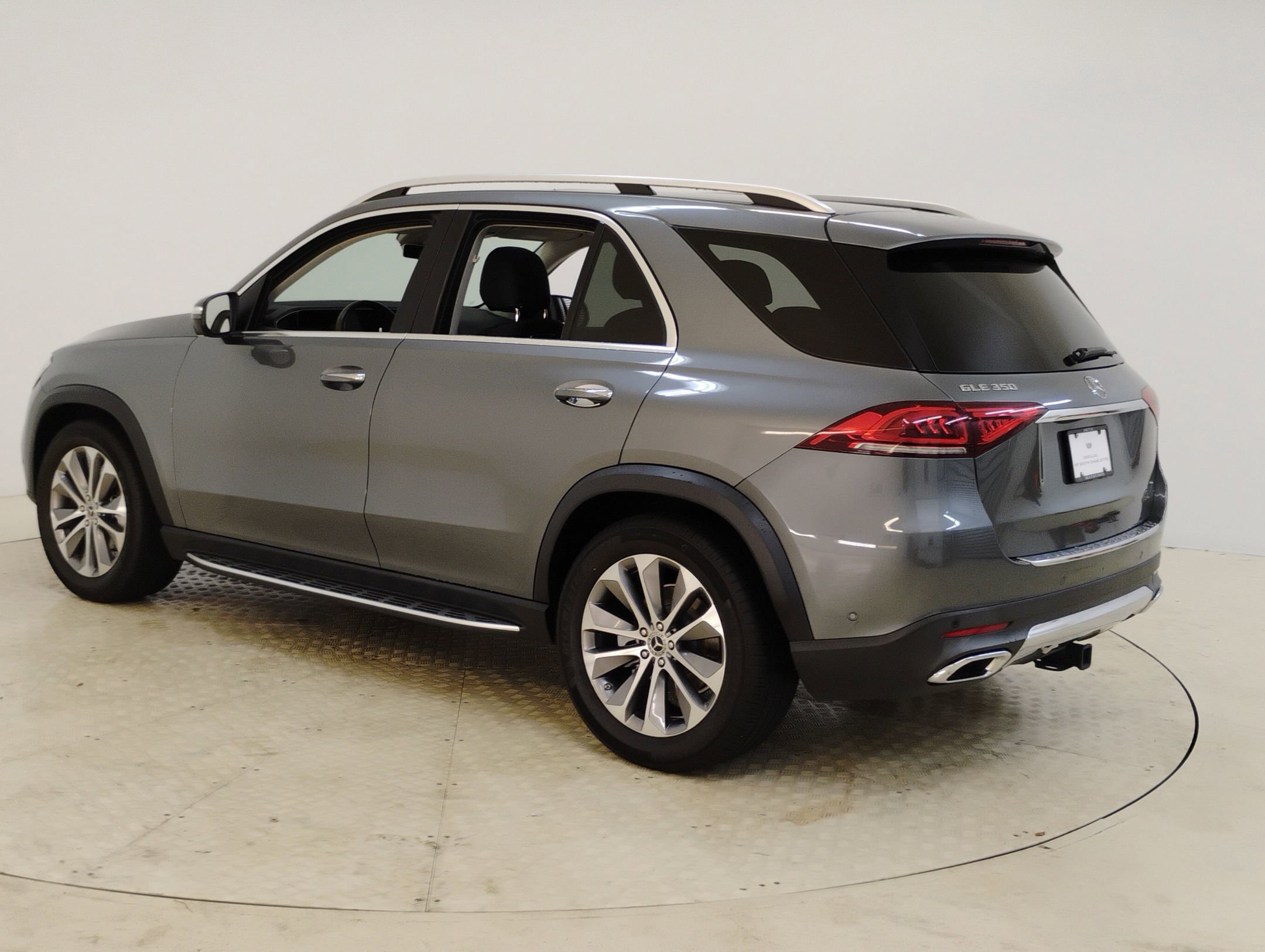 2020 Mercedes Benz GLE 350 photo 3