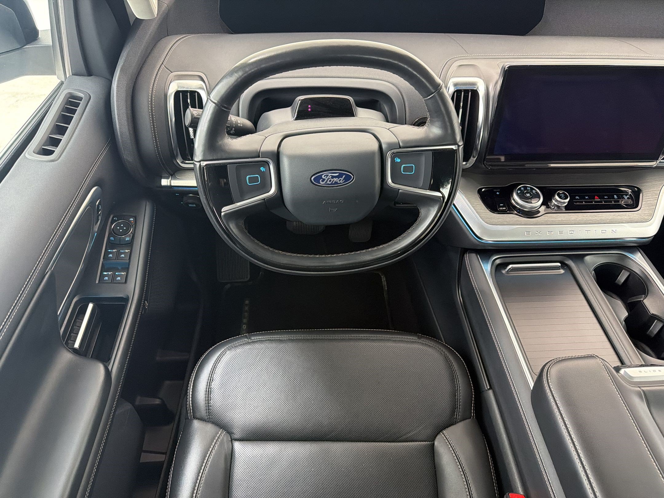 2025 Ford Expedition Platinum - Photo 28