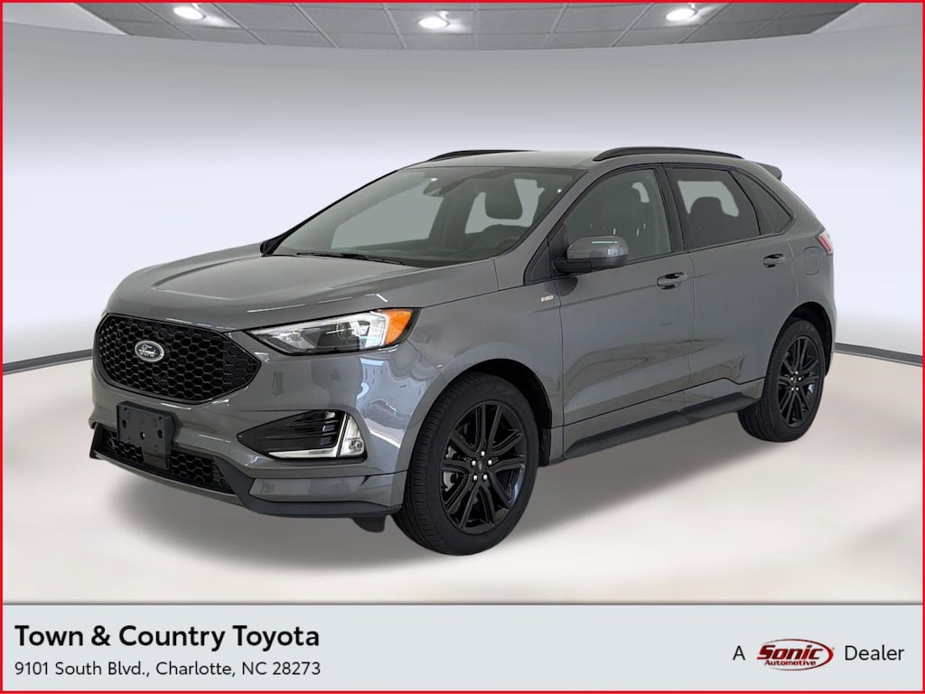 Used 2024 Ford Edge SEL SUV