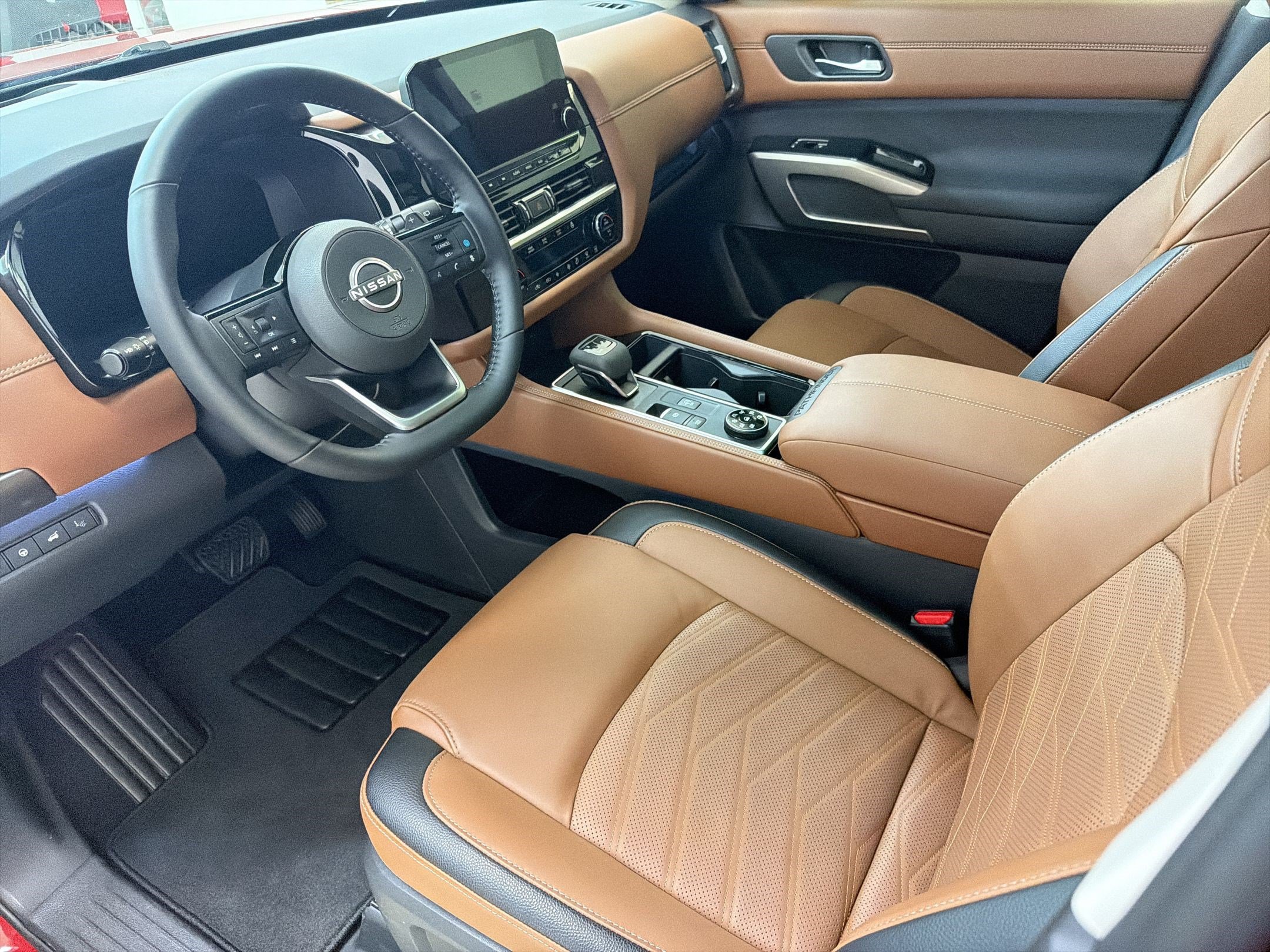 2025 Nissan Pathfinder Platinum - Photo 26