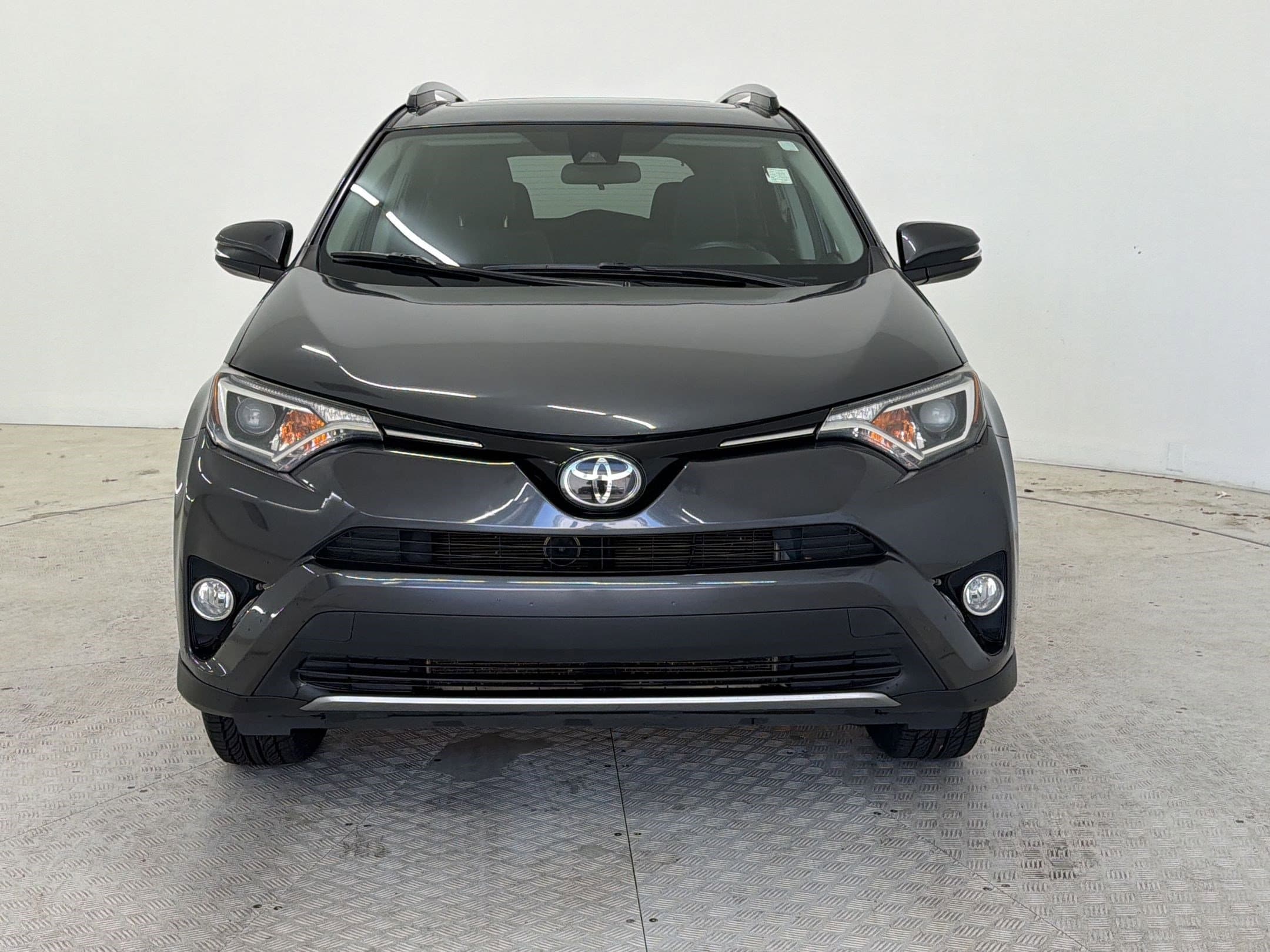 RAV4 XLE SUV