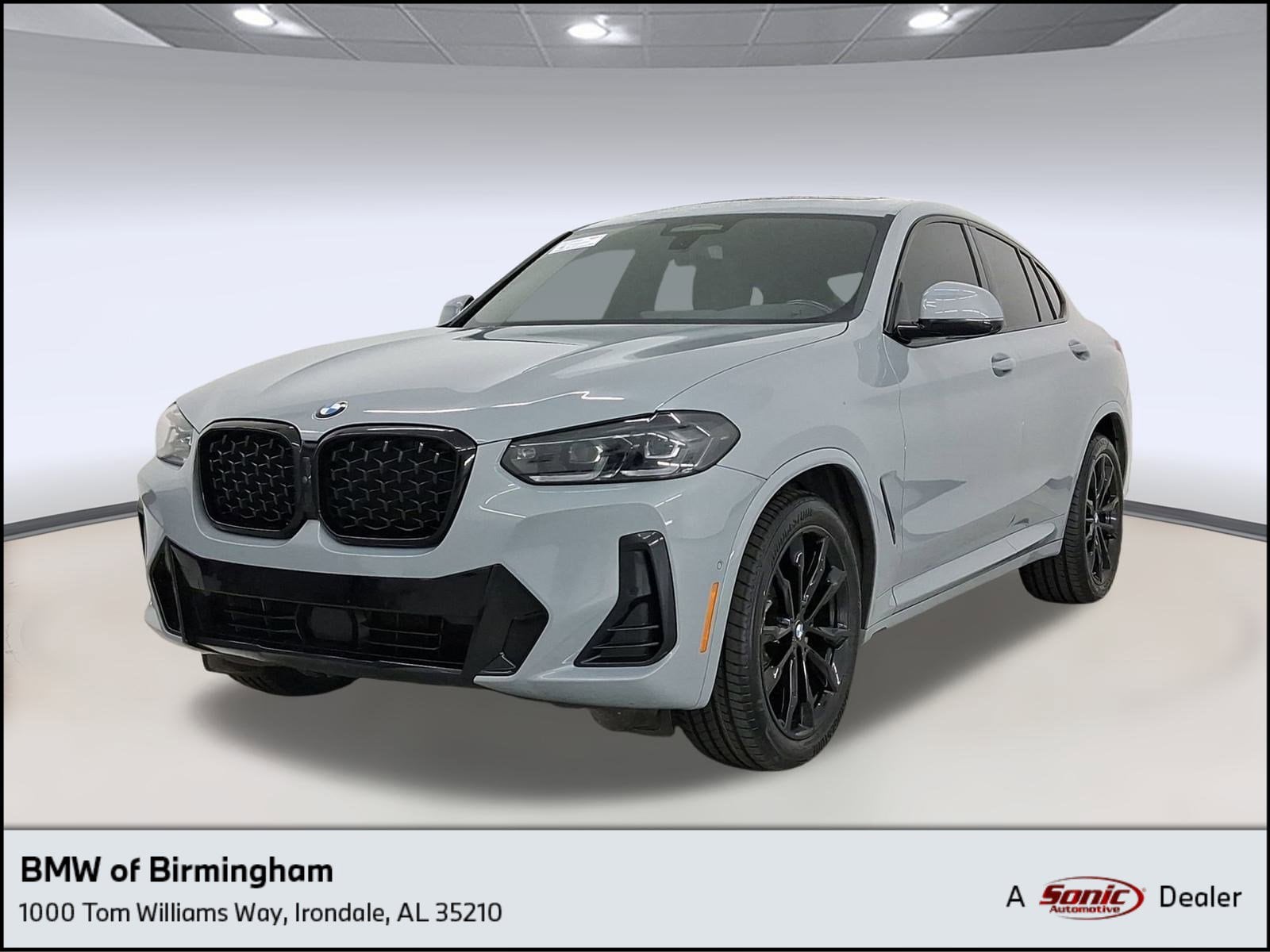 2024 BMW X4 30i's photo