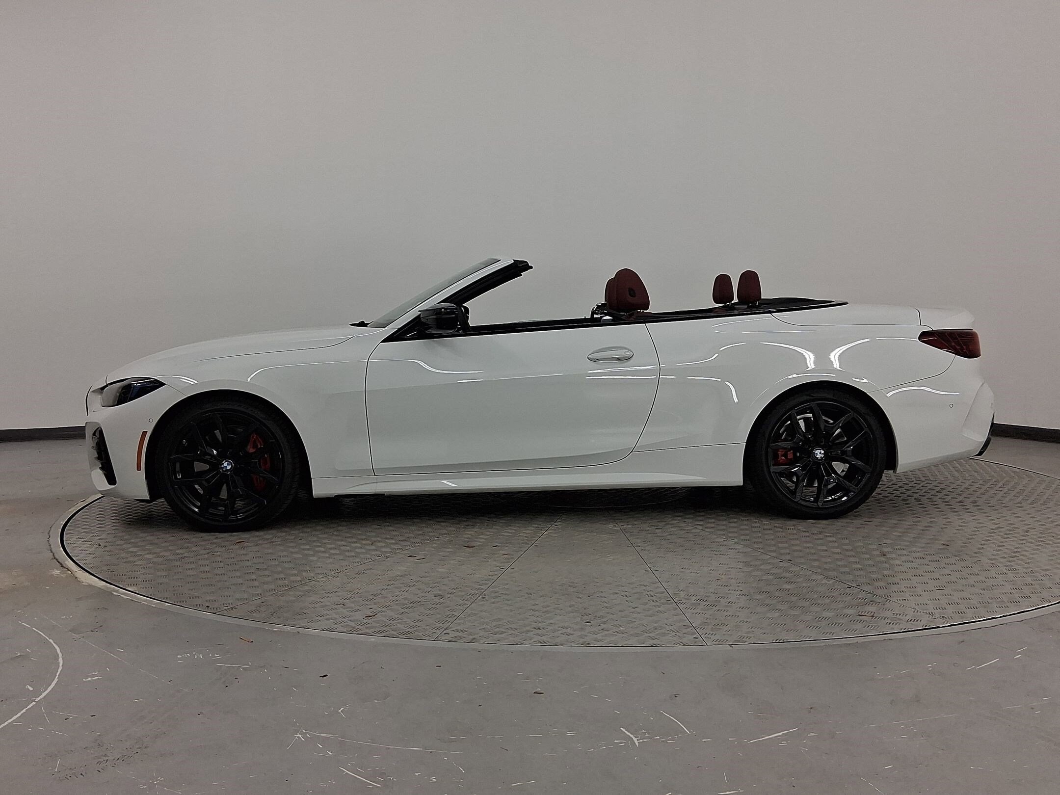 2025 Bmw M440i photo 2