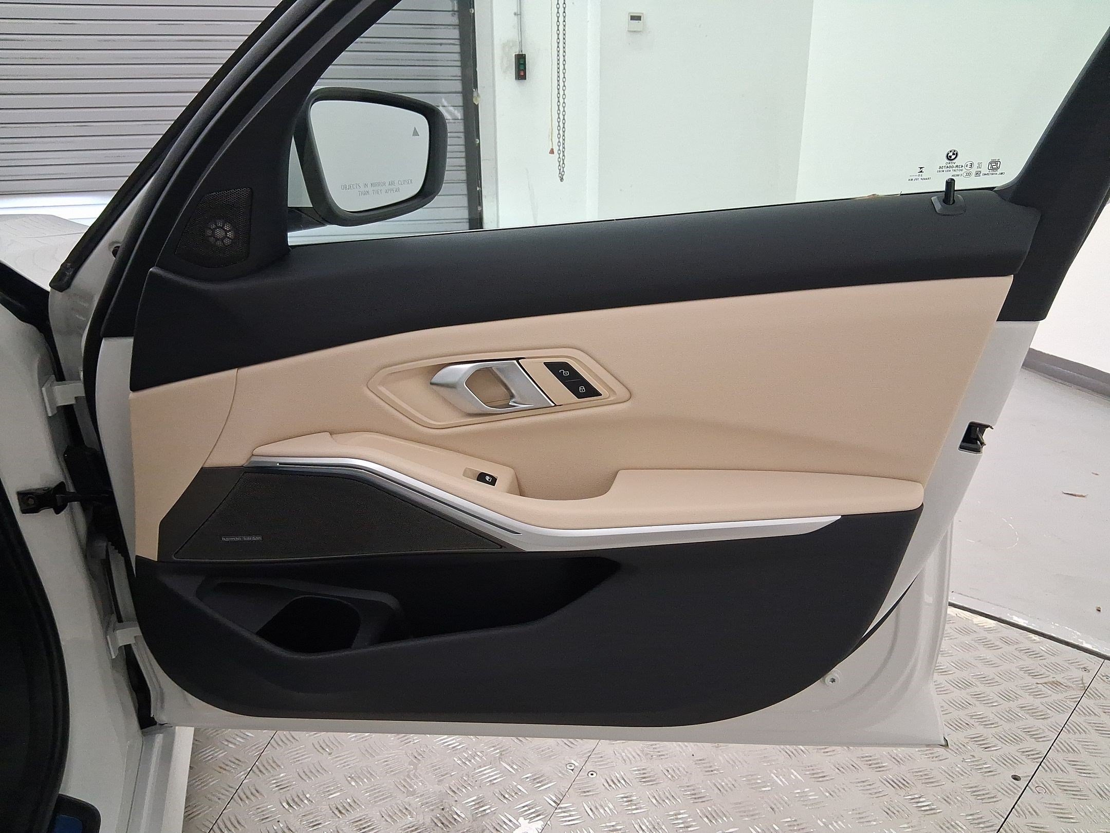 2026 BMW 3 Series 330i - Photo 29