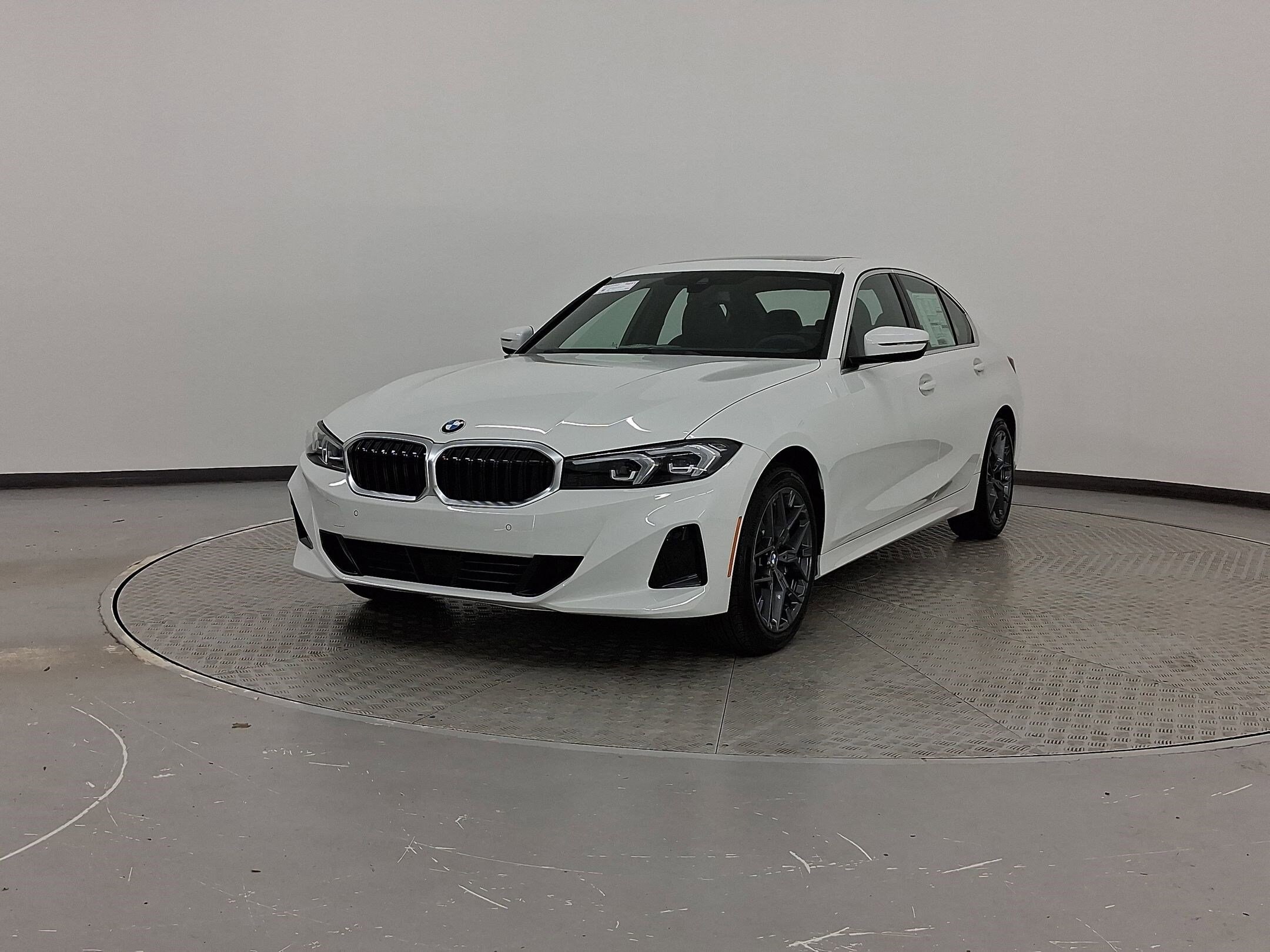 2025 Bmw 330i photo 2