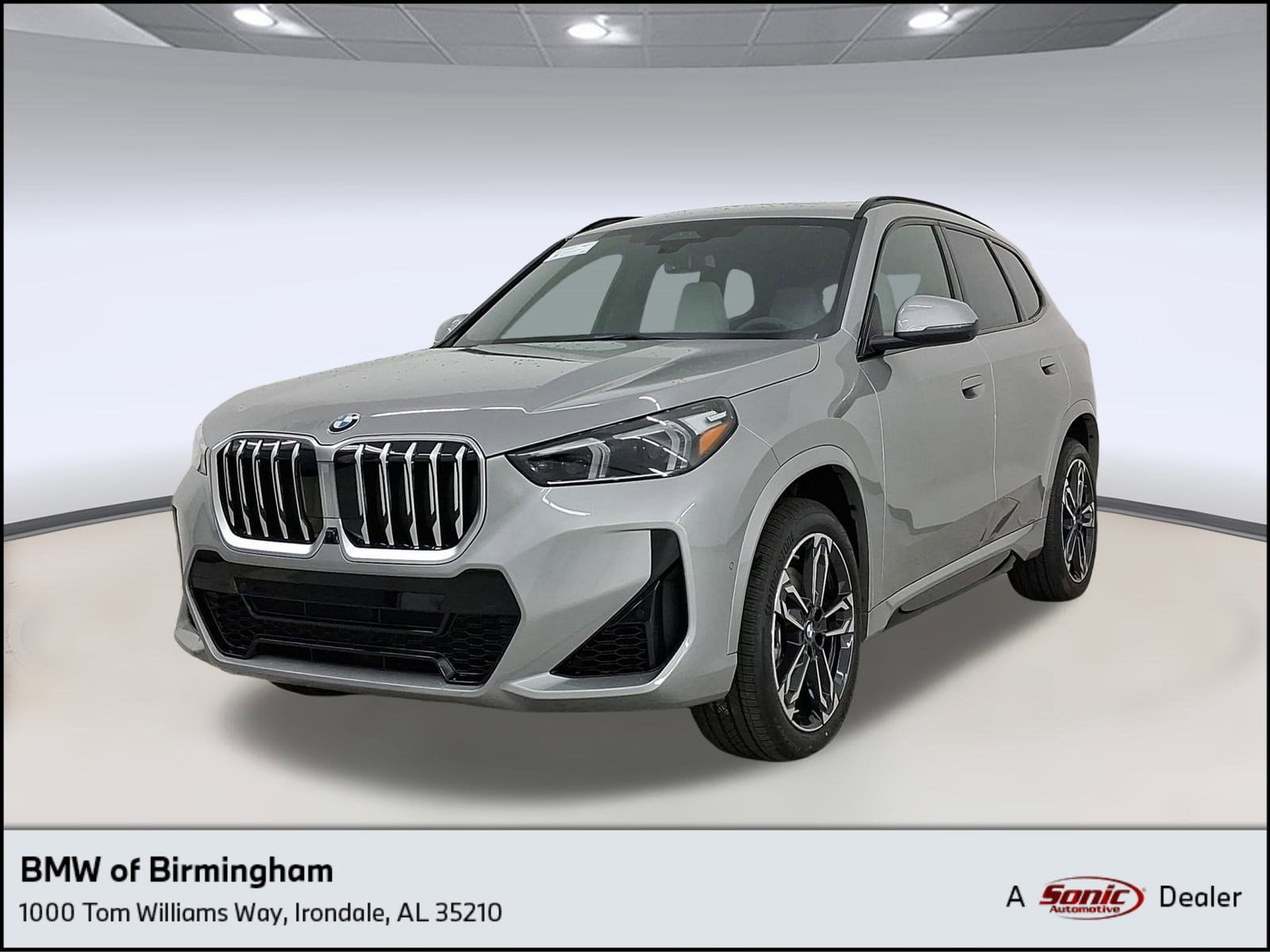 2026 BMW X1 28i's photo