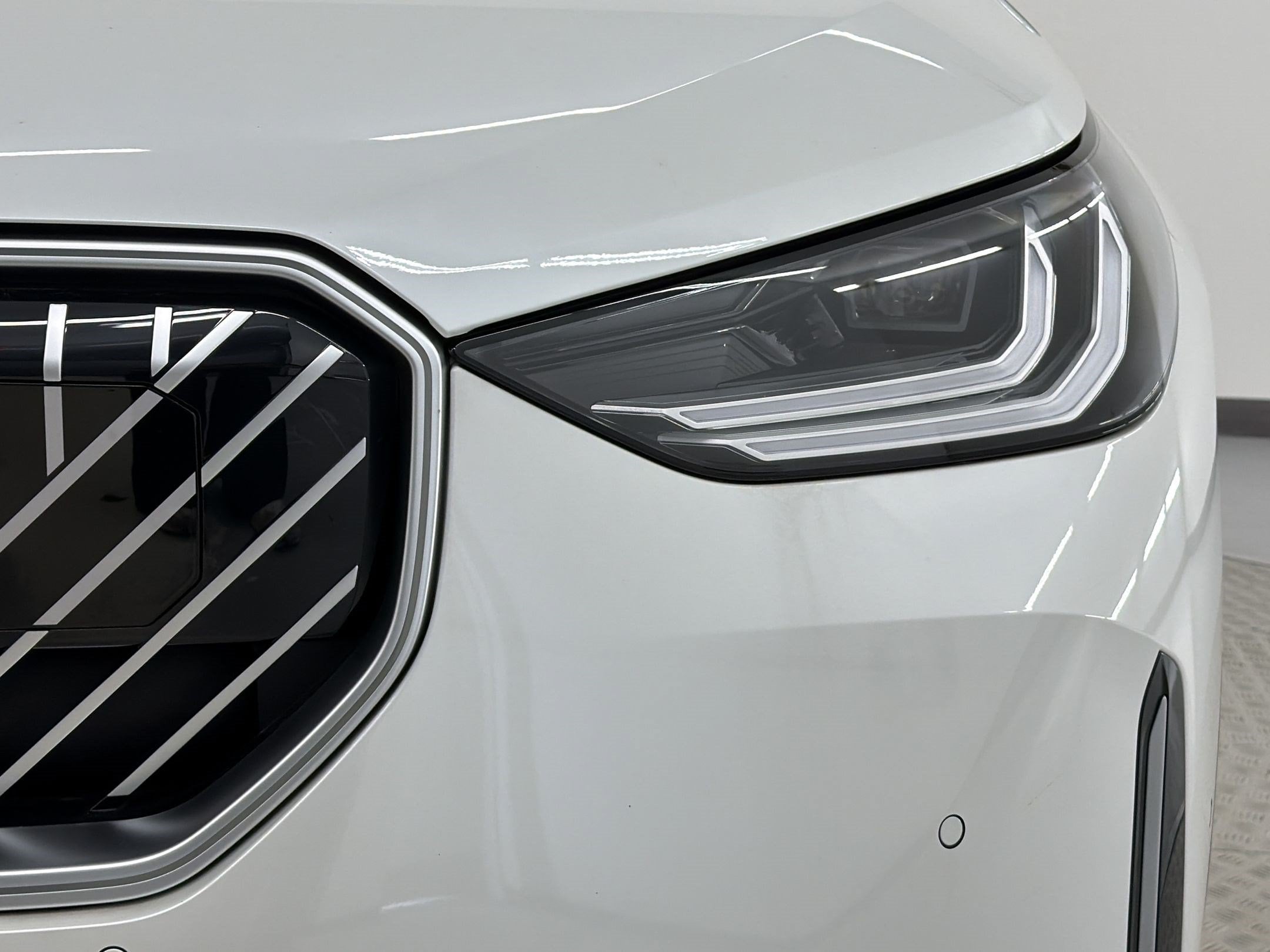 2026 BMW X3 30 - Photo 12
