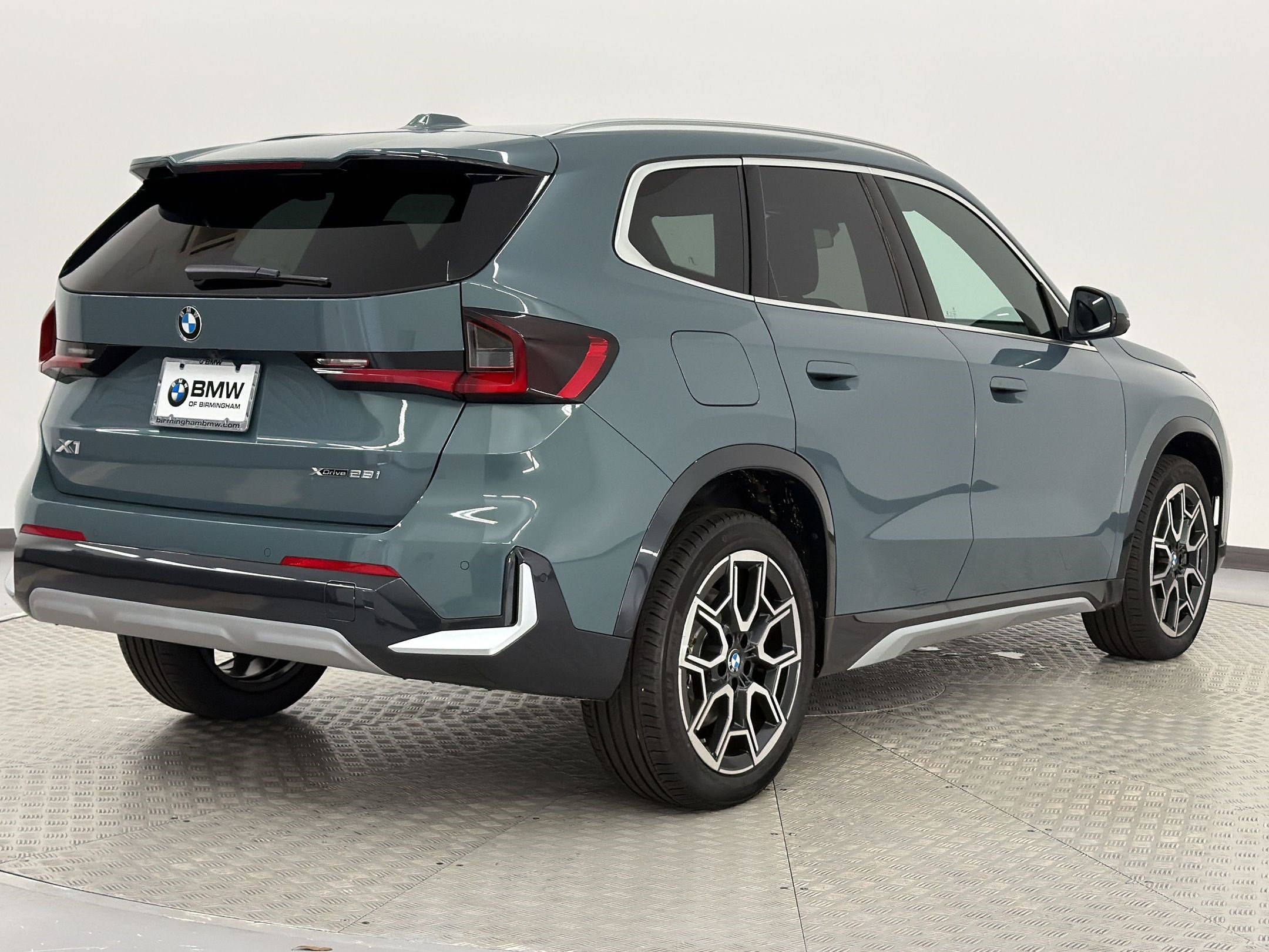 2026 BMW X1 XDrive28i - Photo 9