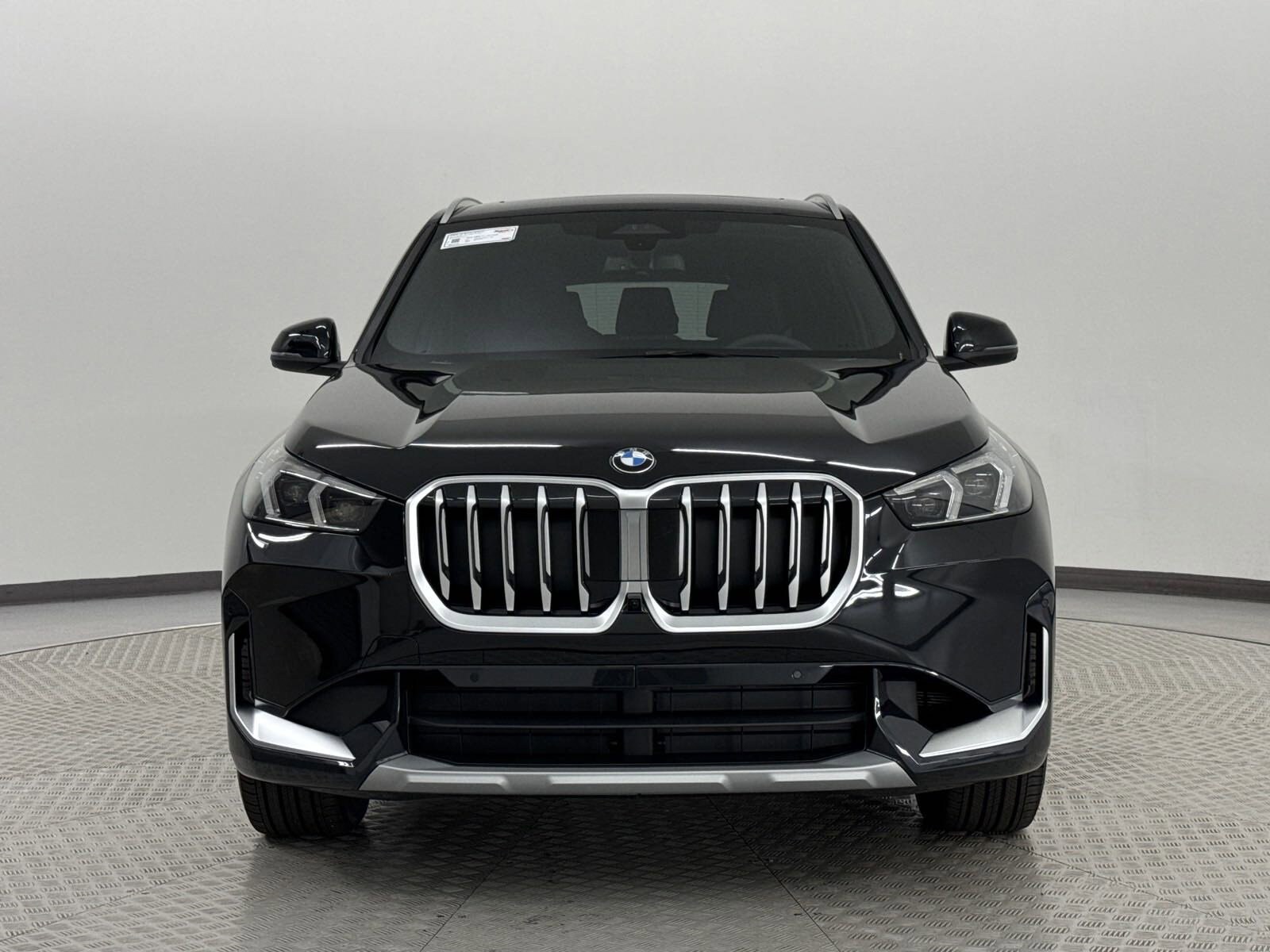 2025 Bmw X1 XDrive28i photo 2