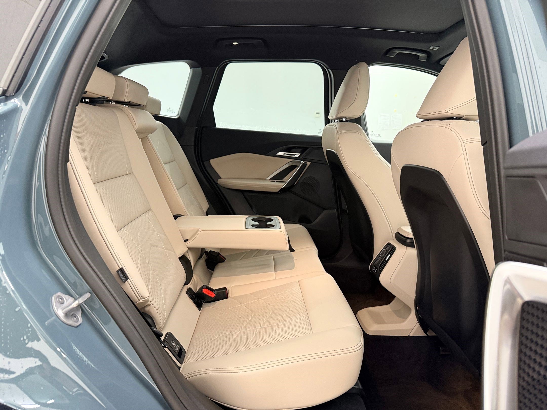2025 BMW X1 28i - Photo 25