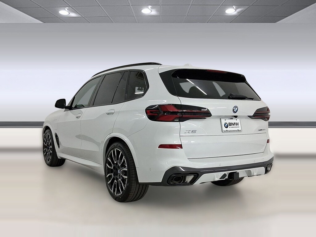 New 2026 BMW X5 PHEV xDrive50e SUV