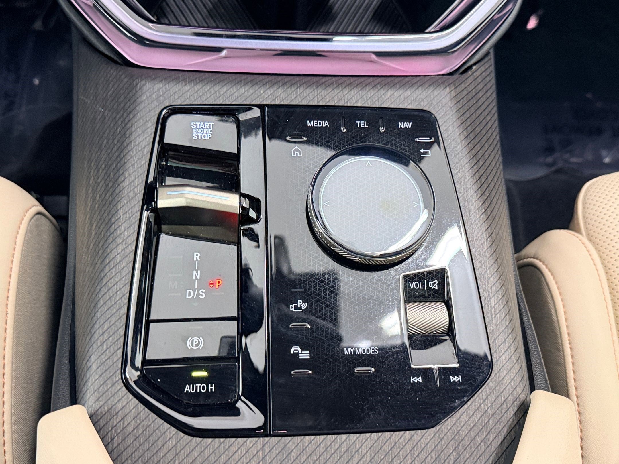 2025 BMW X3 30 - Photo 29
