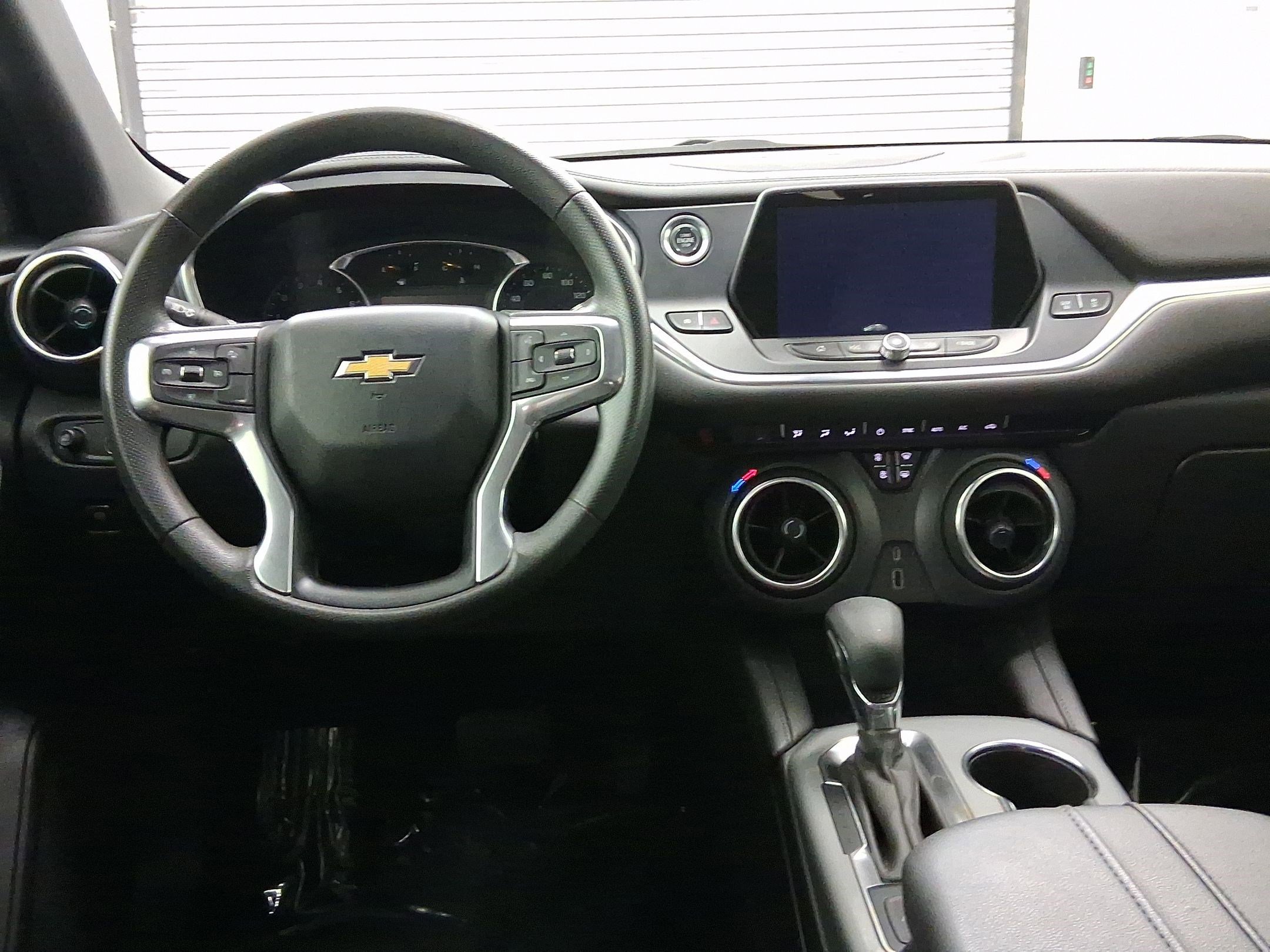 2021 Chevrolet Blazer 2LT photo 4