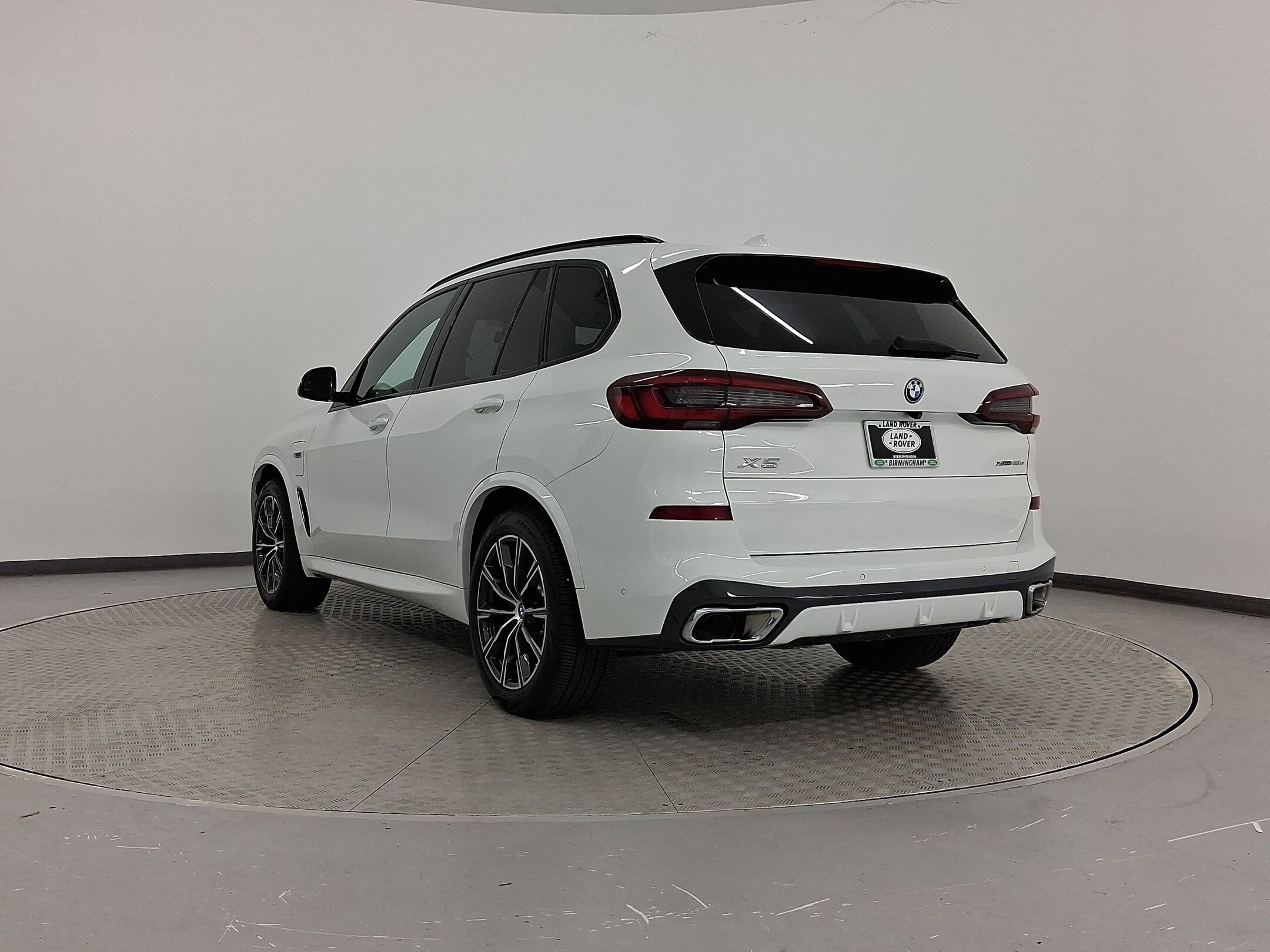 2023 Bmw X5 xDrive45e photo 3