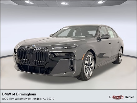 2025 BMW 760i xDrive Sedan