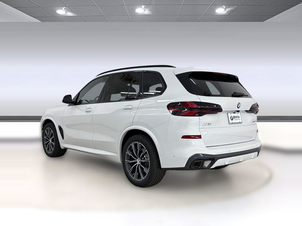 New 2026 BMW X5 xDrive40i SUV