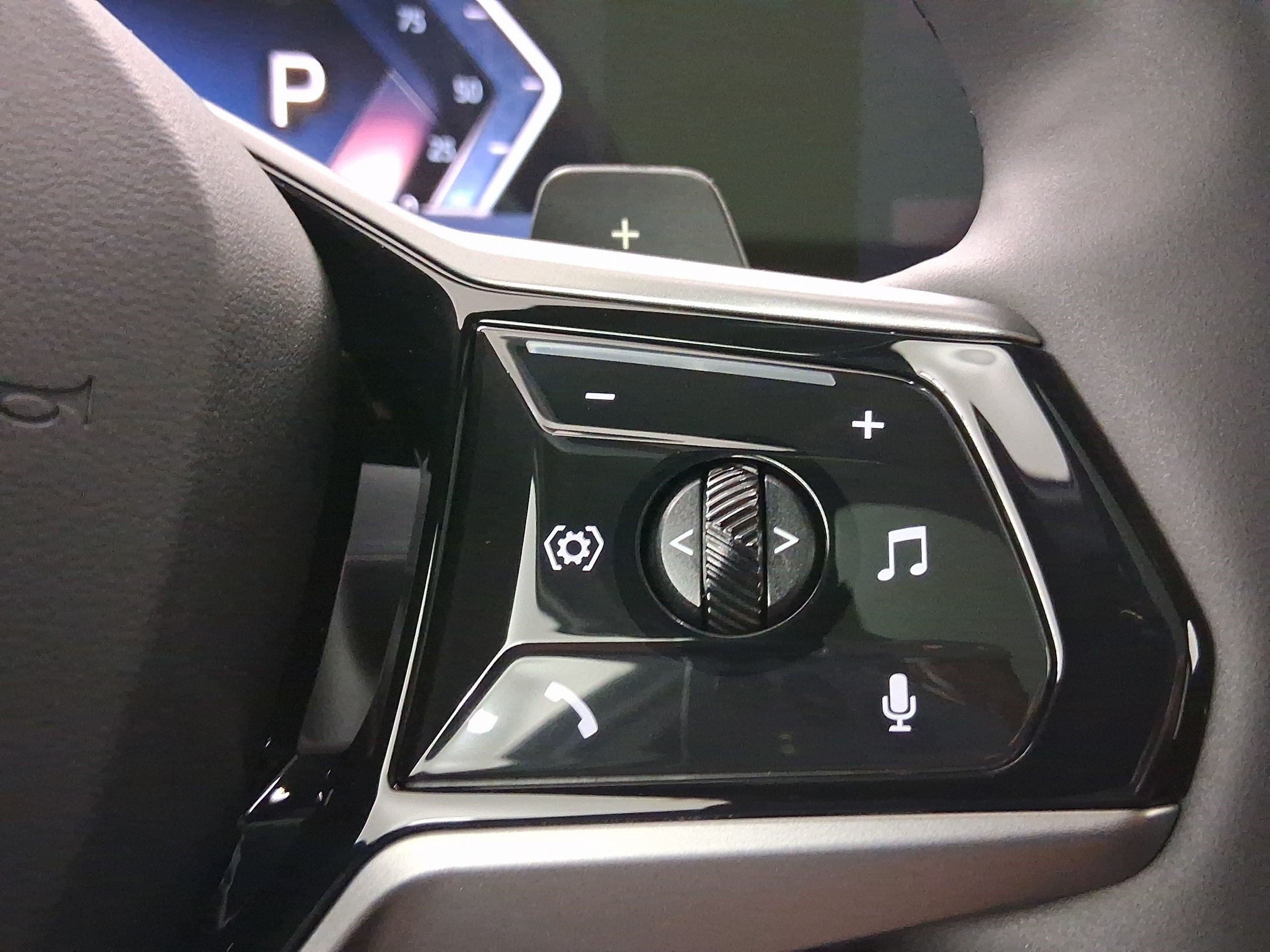 2026 BMW X3 30 - Photo 19