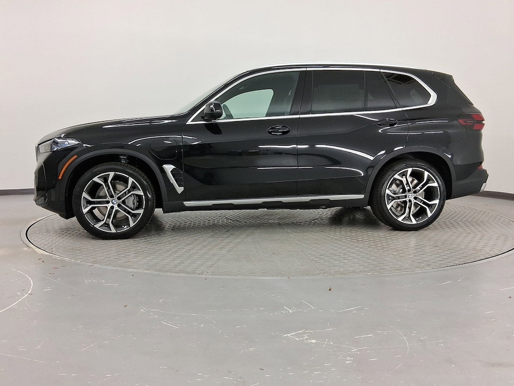 New 2026 BMW X5 PHEV xDrive50e SUV