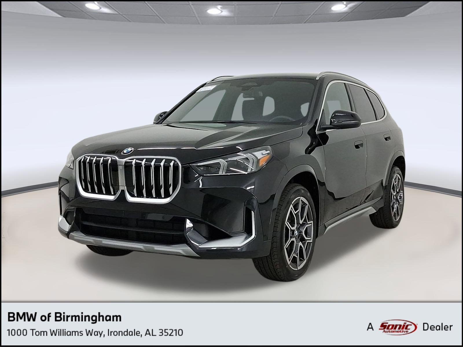 2026 BMW X1 28i's photo