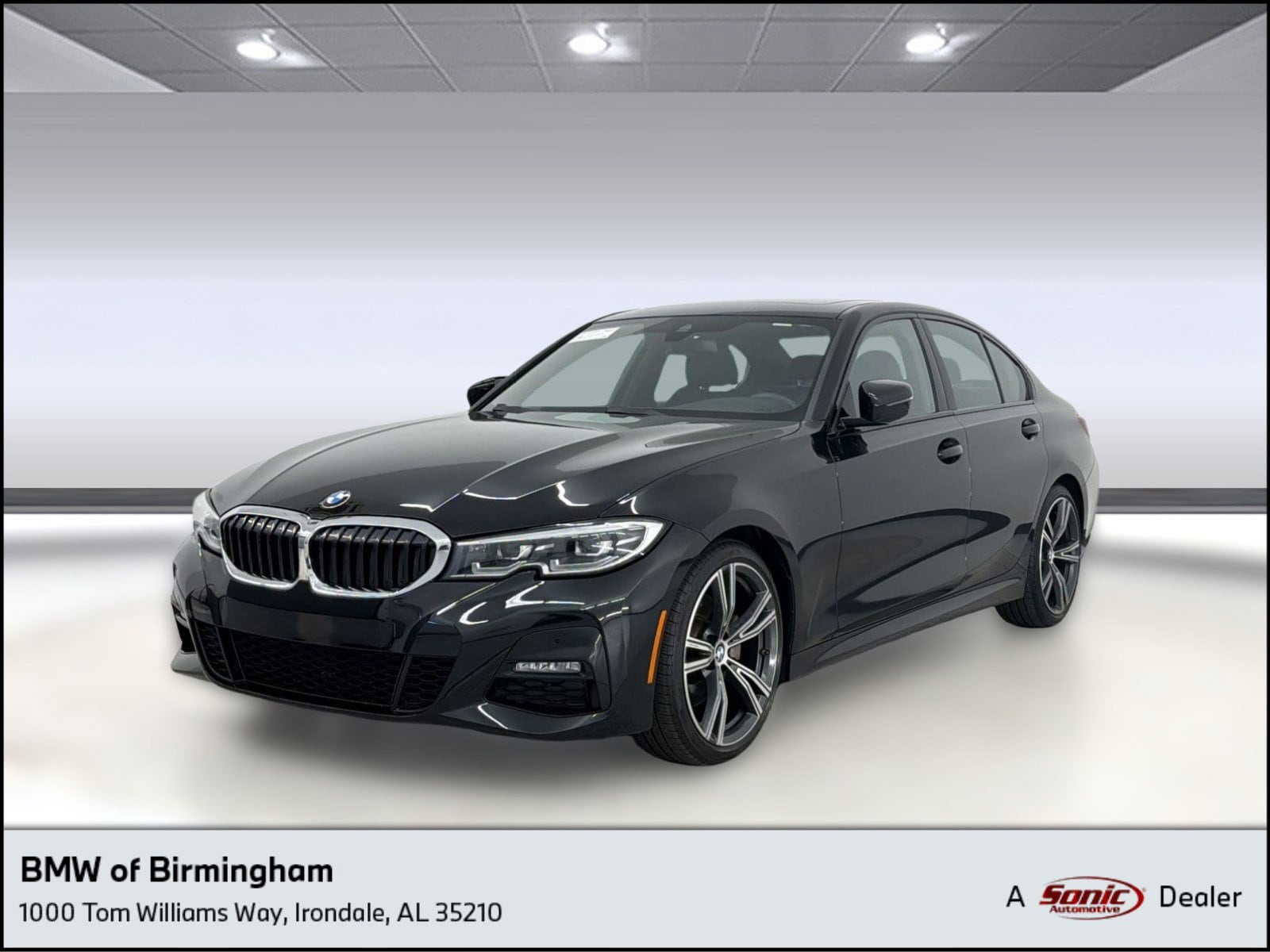 2022 BMW 3 Series 330i Sedan's photo
