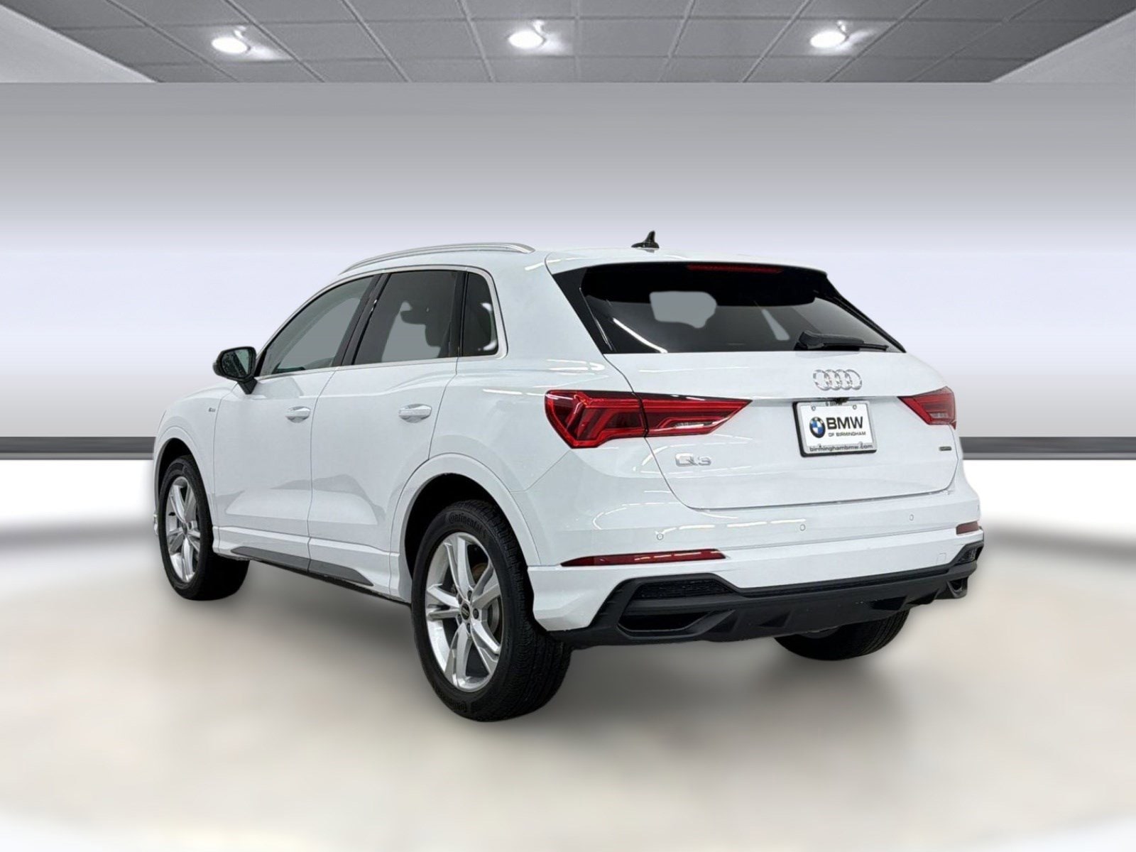 2024 Audi Q3 45 S line Premium photo 2