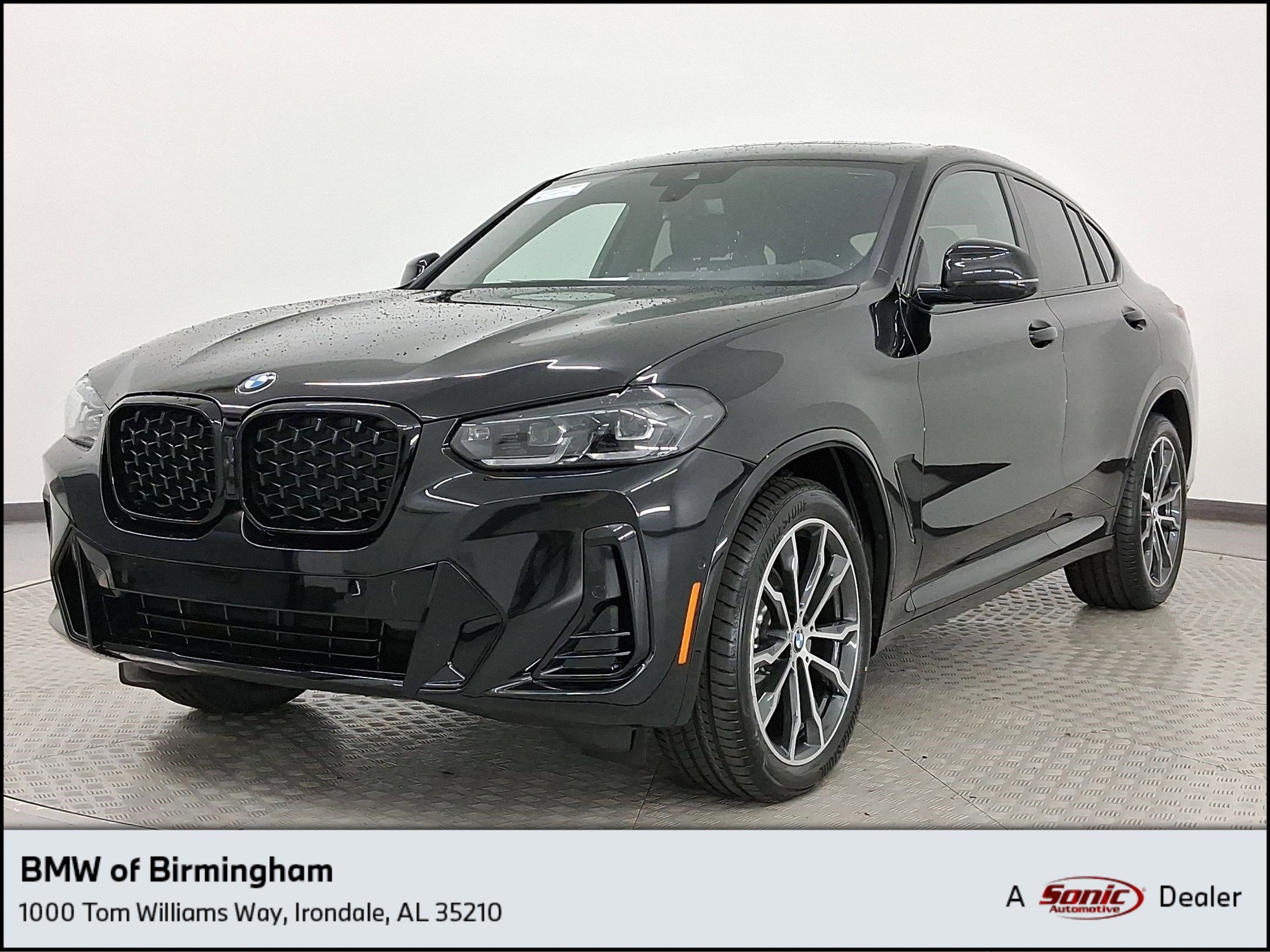 2025 BMW X4 SUV 
