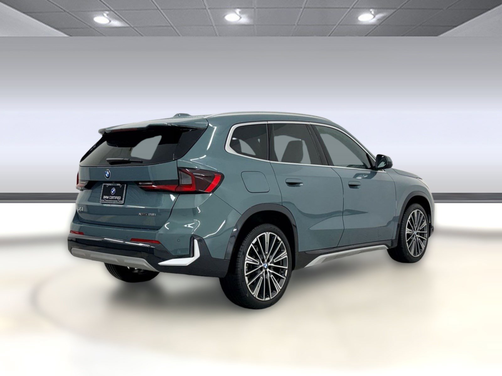 2025 BMW X1 28i - Photo 9