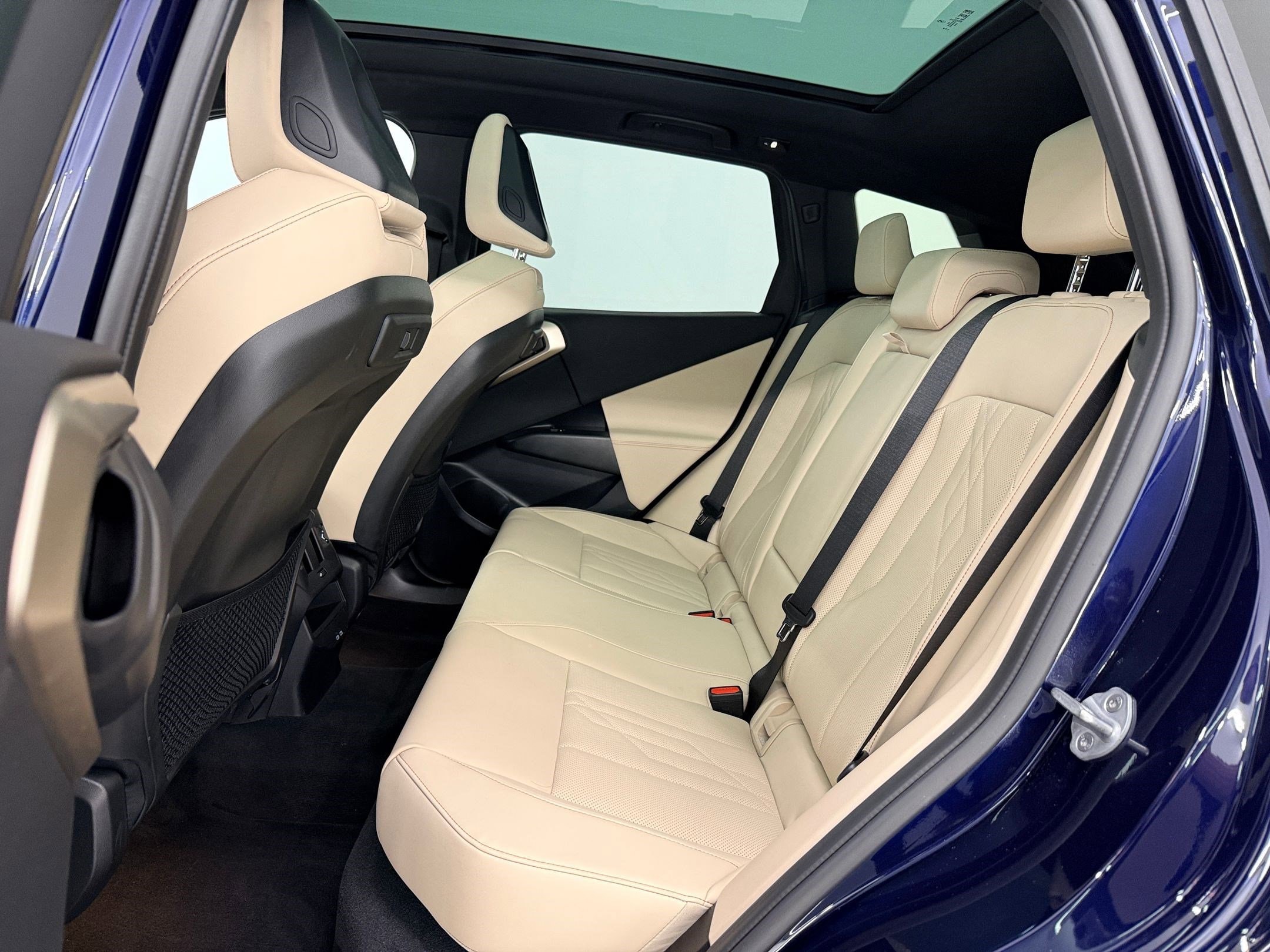 2025 BMW X3 30 - Photo 14