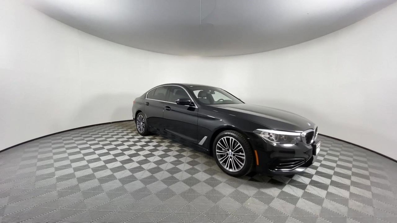 Used 2019 BMW 5 Series 530i with VIN WBAJA5C56KWW08446 for sale in Irondale, AL