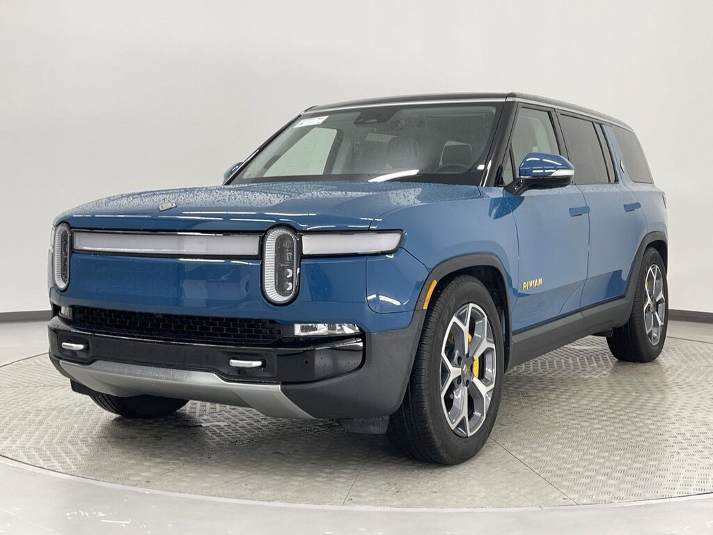 Used 2023 Rivian R1S Adventure Quad Motor Large Pack for Sale in