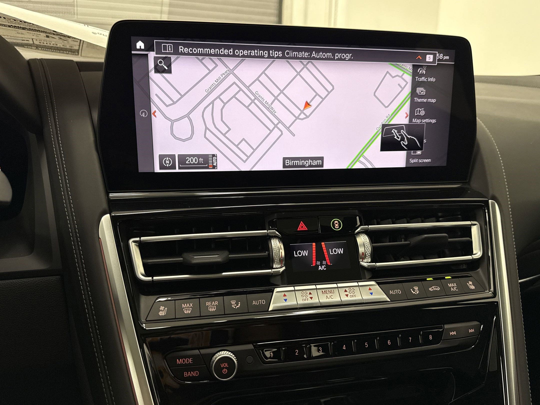 2026 BMW 8 Series 840i - Photo 24