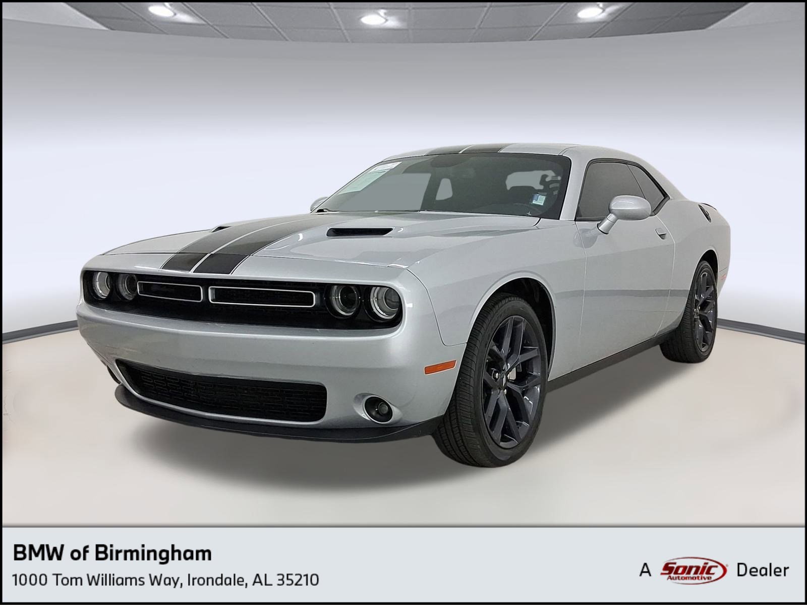 2023 Dodge Challenger SXT's photo