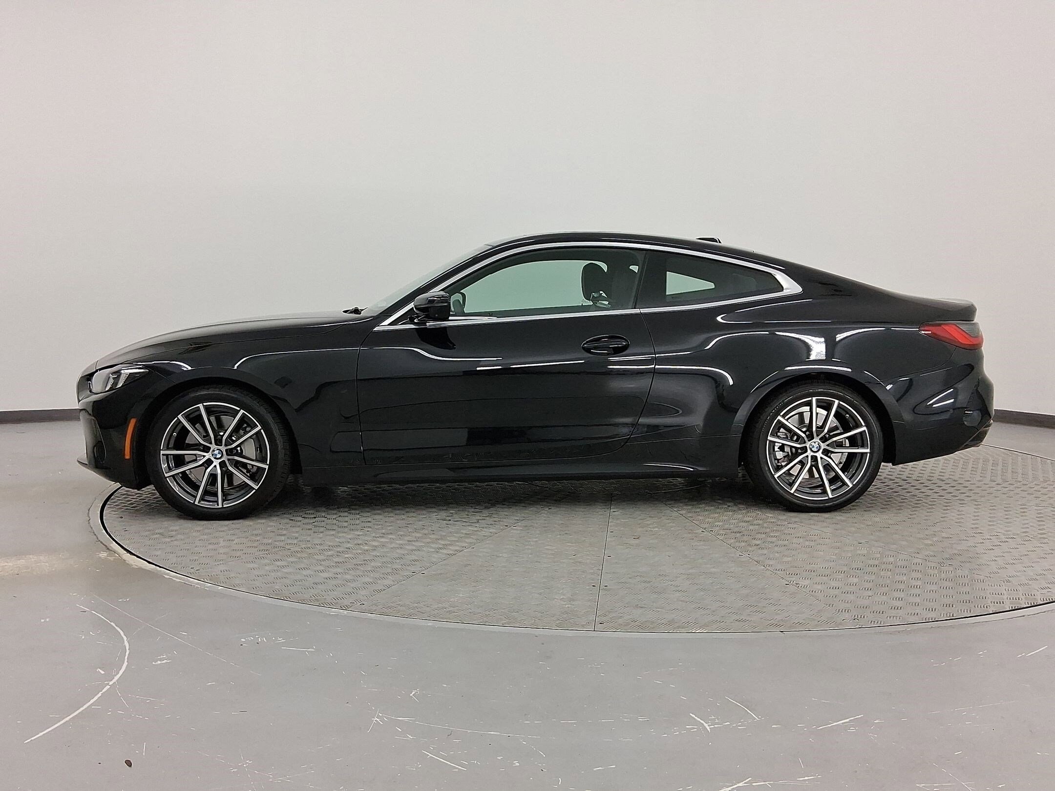 2025 Bmw 430i Coupe photo 2
