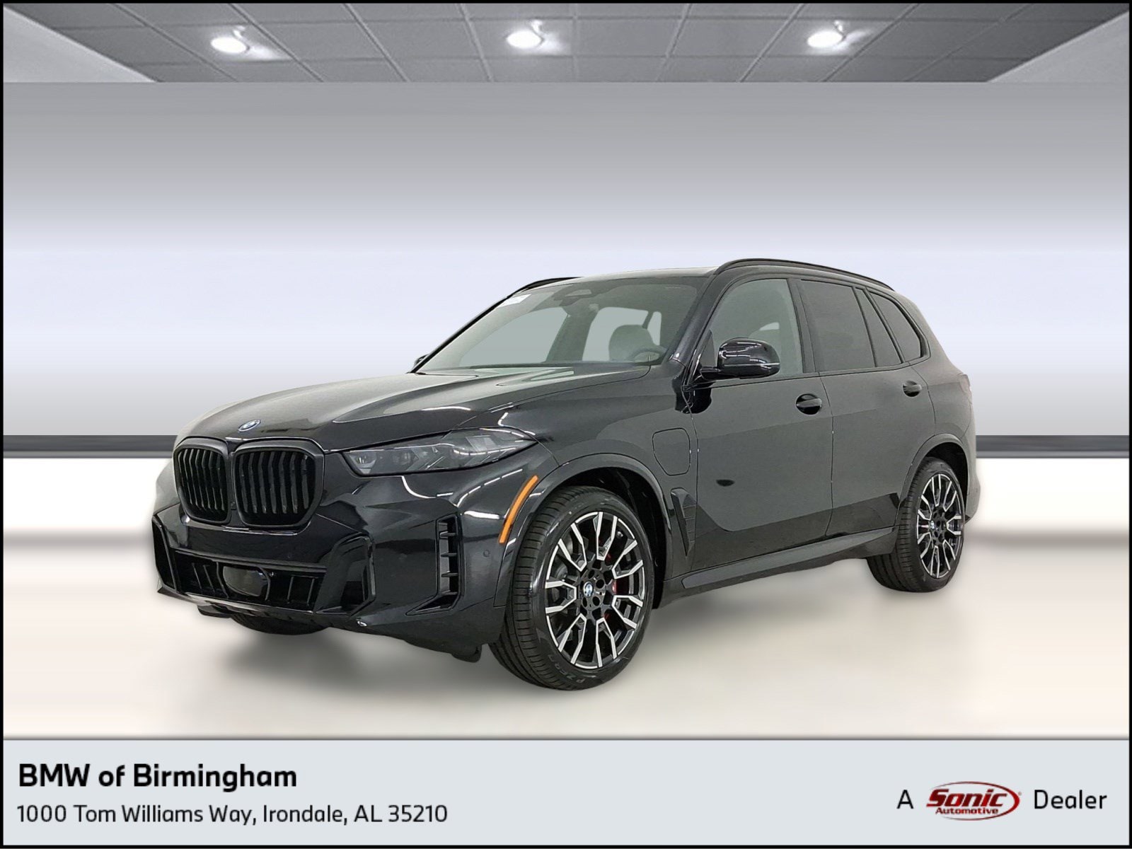 2026 BMW X5 xDrive50e's photo