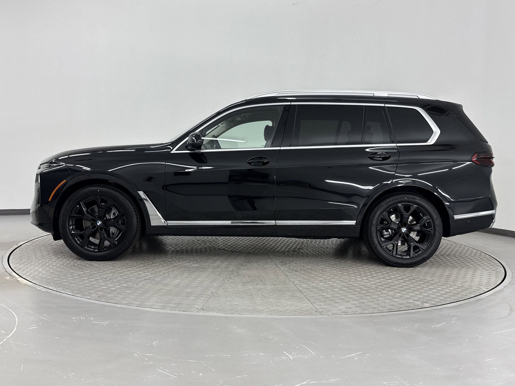 2025 Bmw X7 xDrive40i photo 2