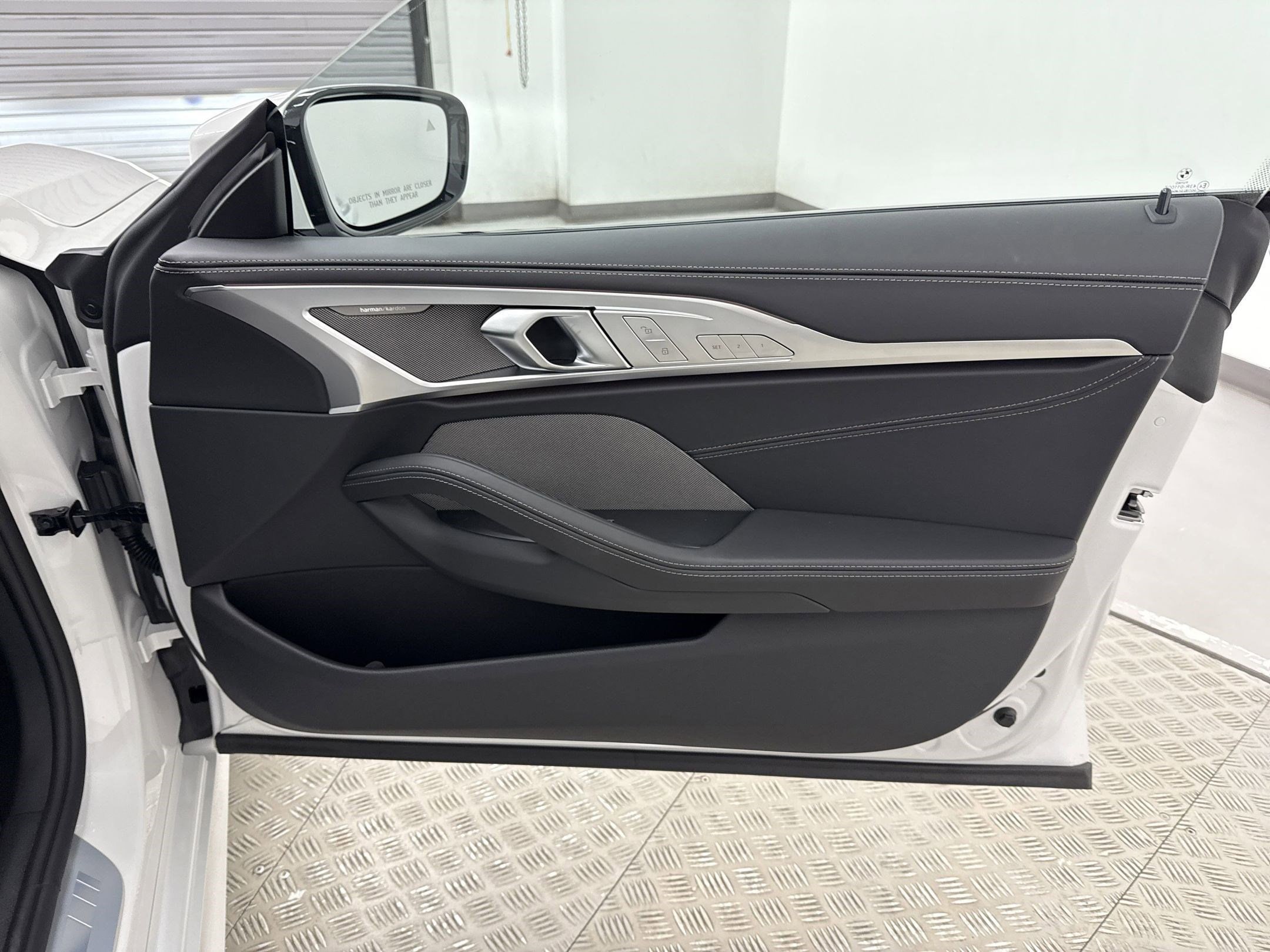 2026 BMW 8 Series 840i - Photo 29