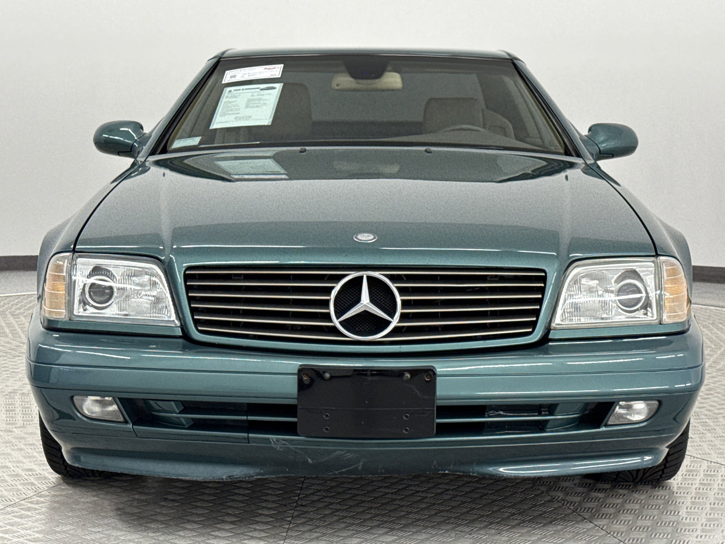 Used 1999 Mercedes-Benz SL-Class Base with VIN WDBFA68F4XF180172 for sale in Irondale, AL