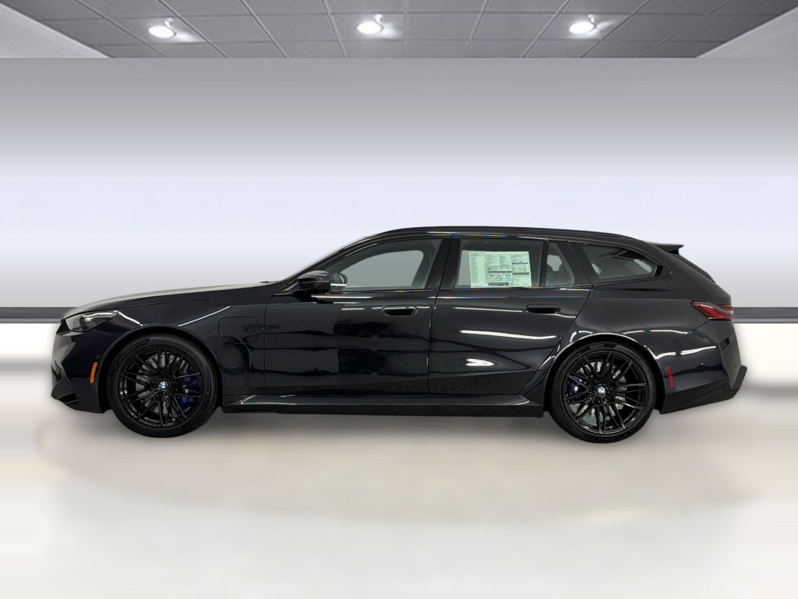 M5 Base Touring