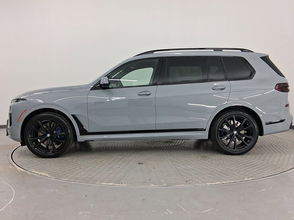 New 2026 BMW X7 xDrive40i SUV