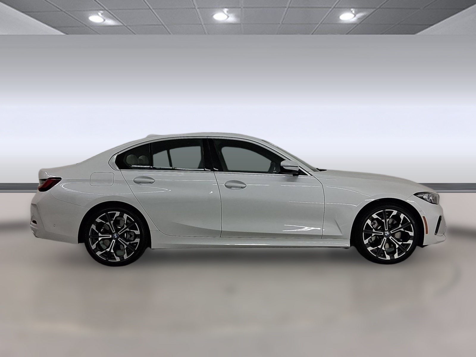 2026 BMW 3 Series 330i - Photo 8