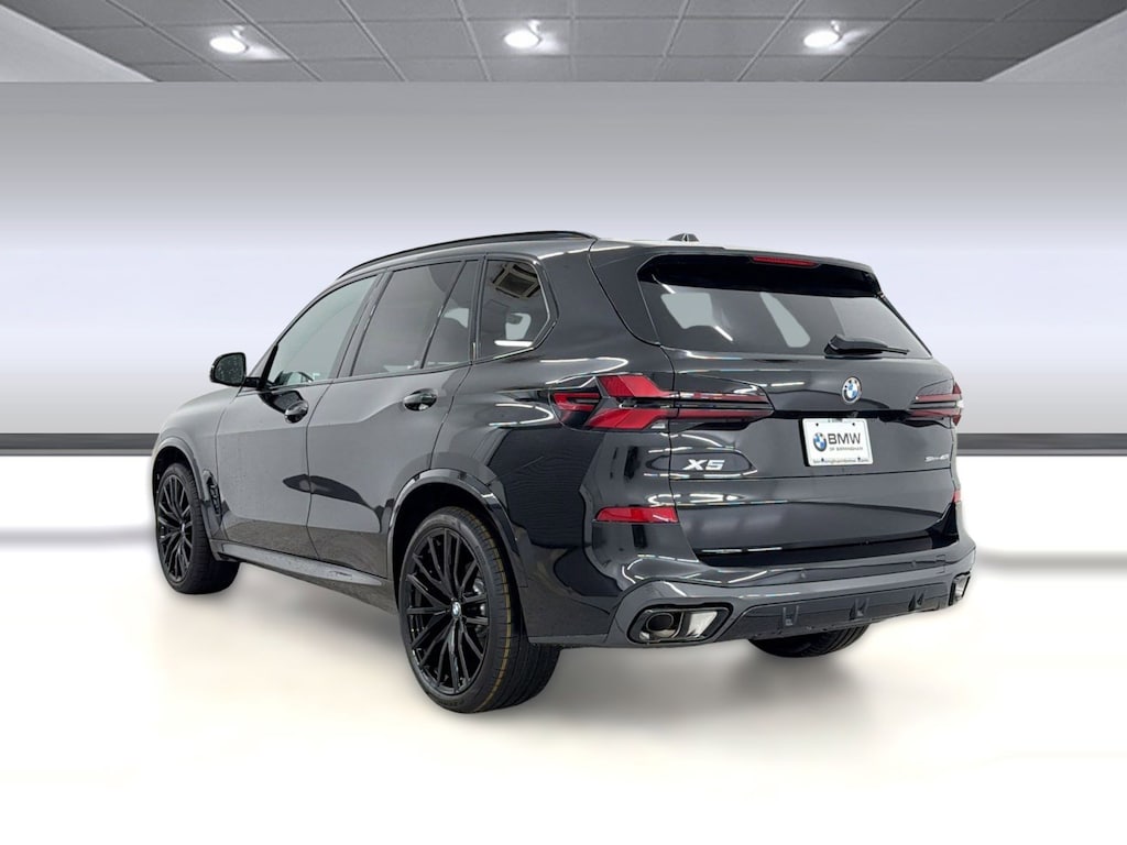 New 2026 BMW X5 sDrive40i SUV