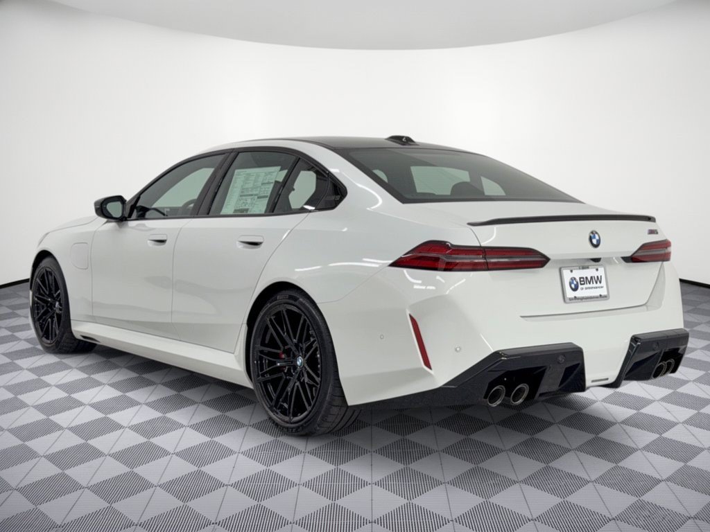 2027 BMW M5 Sedan