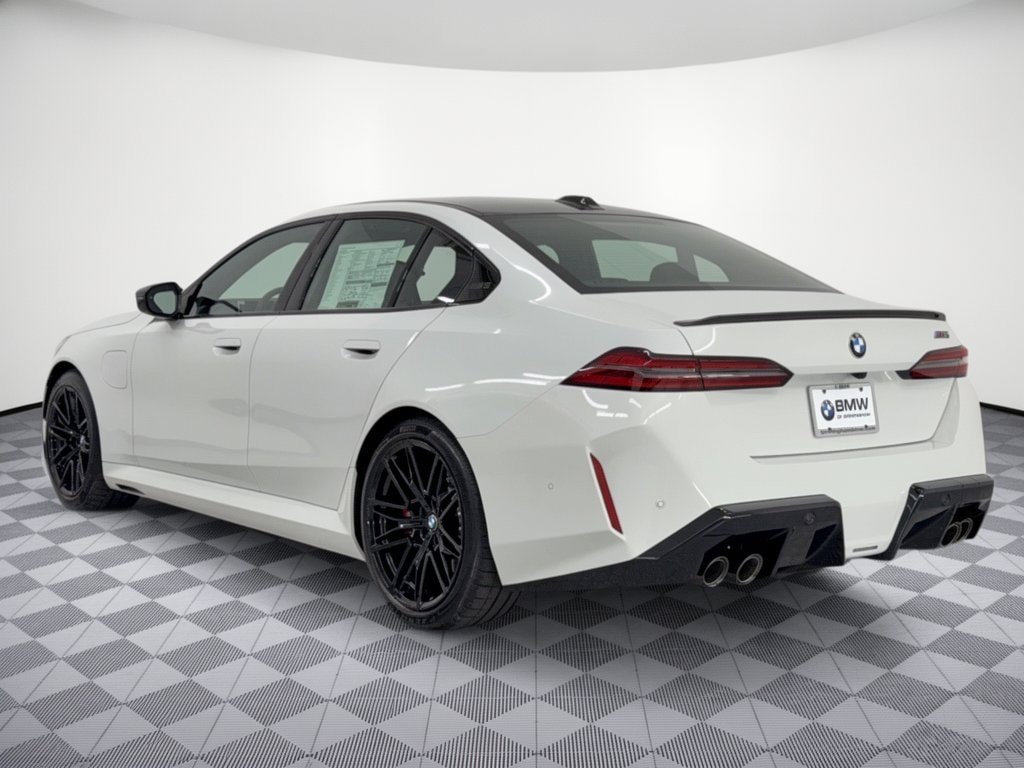 New 2027 BMW M5 Sedan