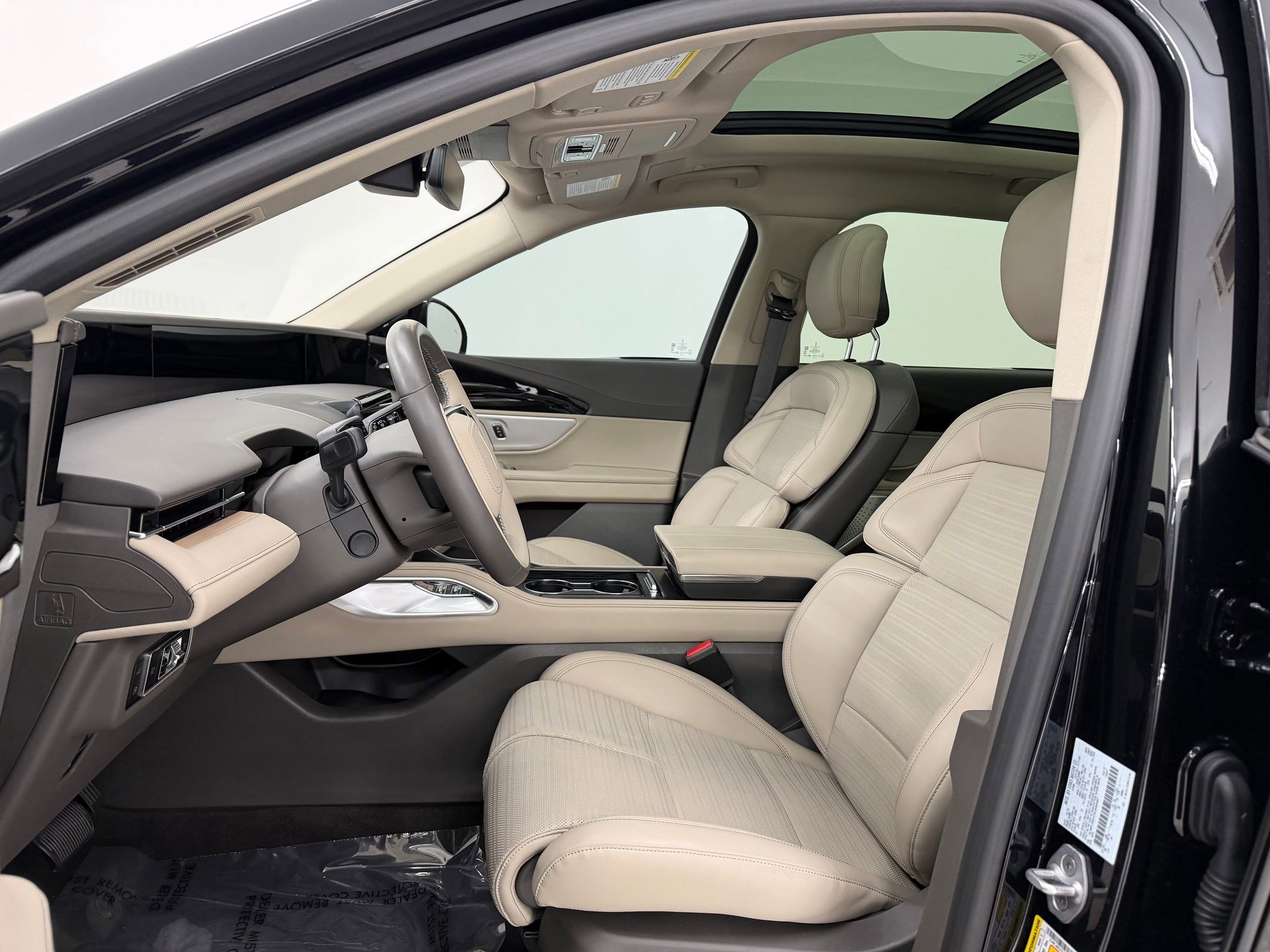 Nautilus Reserve SUV