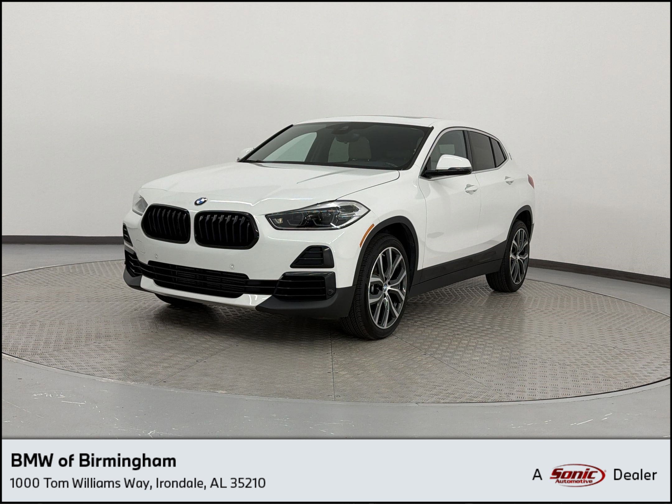 2022 BMW X2 sDrive28i's photo