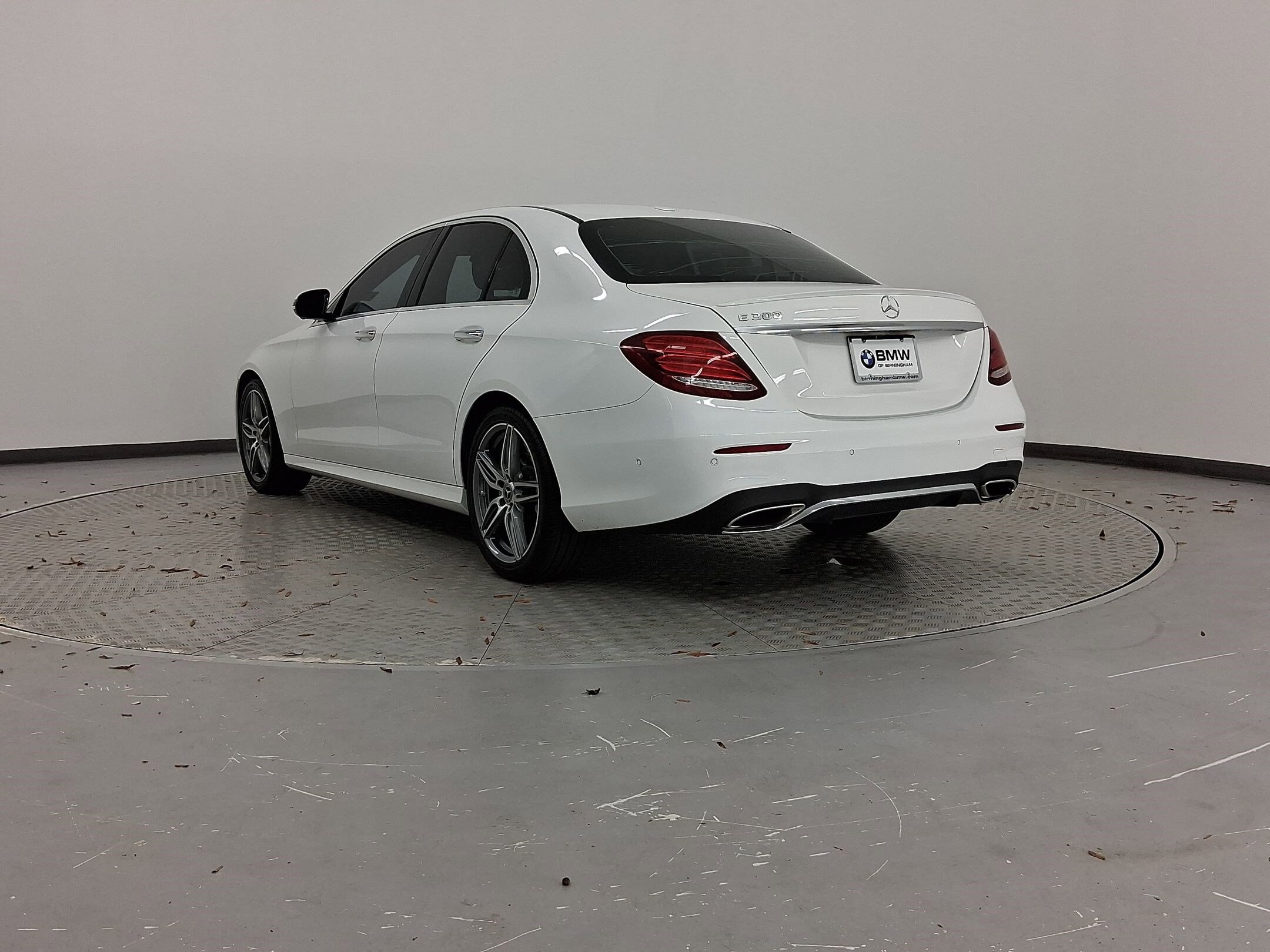 2019 Mercedes Benz E 300 Sedan photo 2