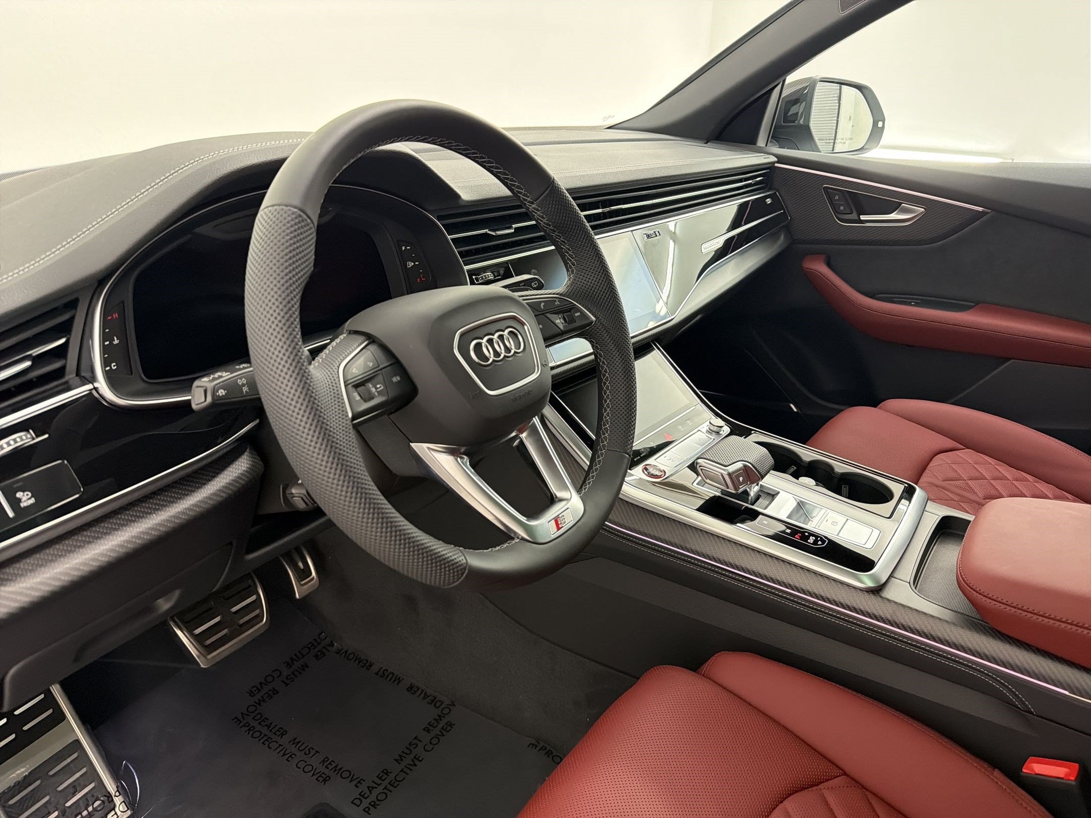 SQ8 4.0T Premium Plus SUV